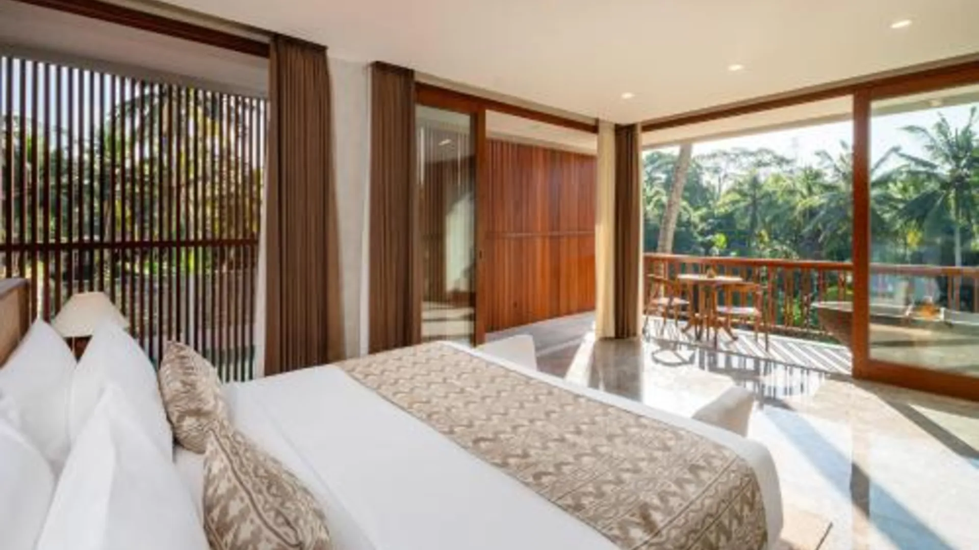 발리 우나기 우든 빌라 바이 에마나 3성급 호텔 스위트룸