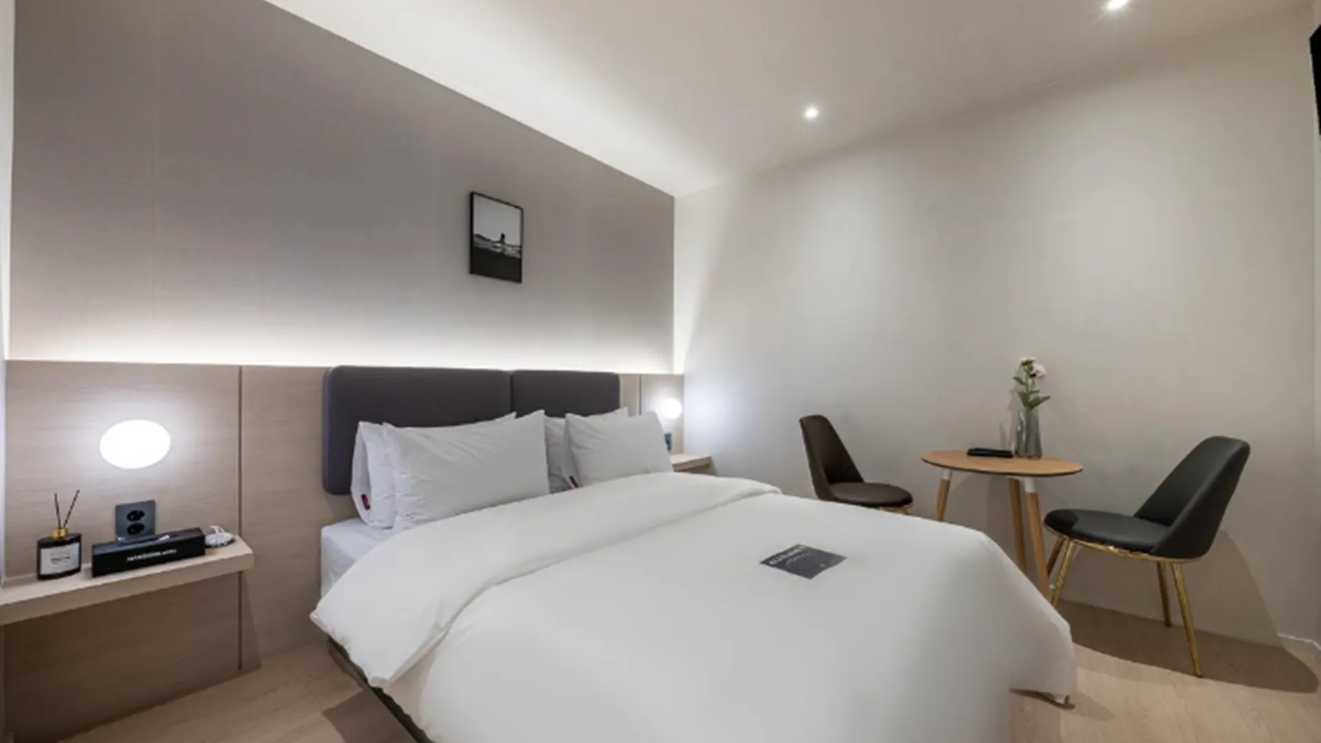 포항 포항 대잠동 맨션6 호텔 객실