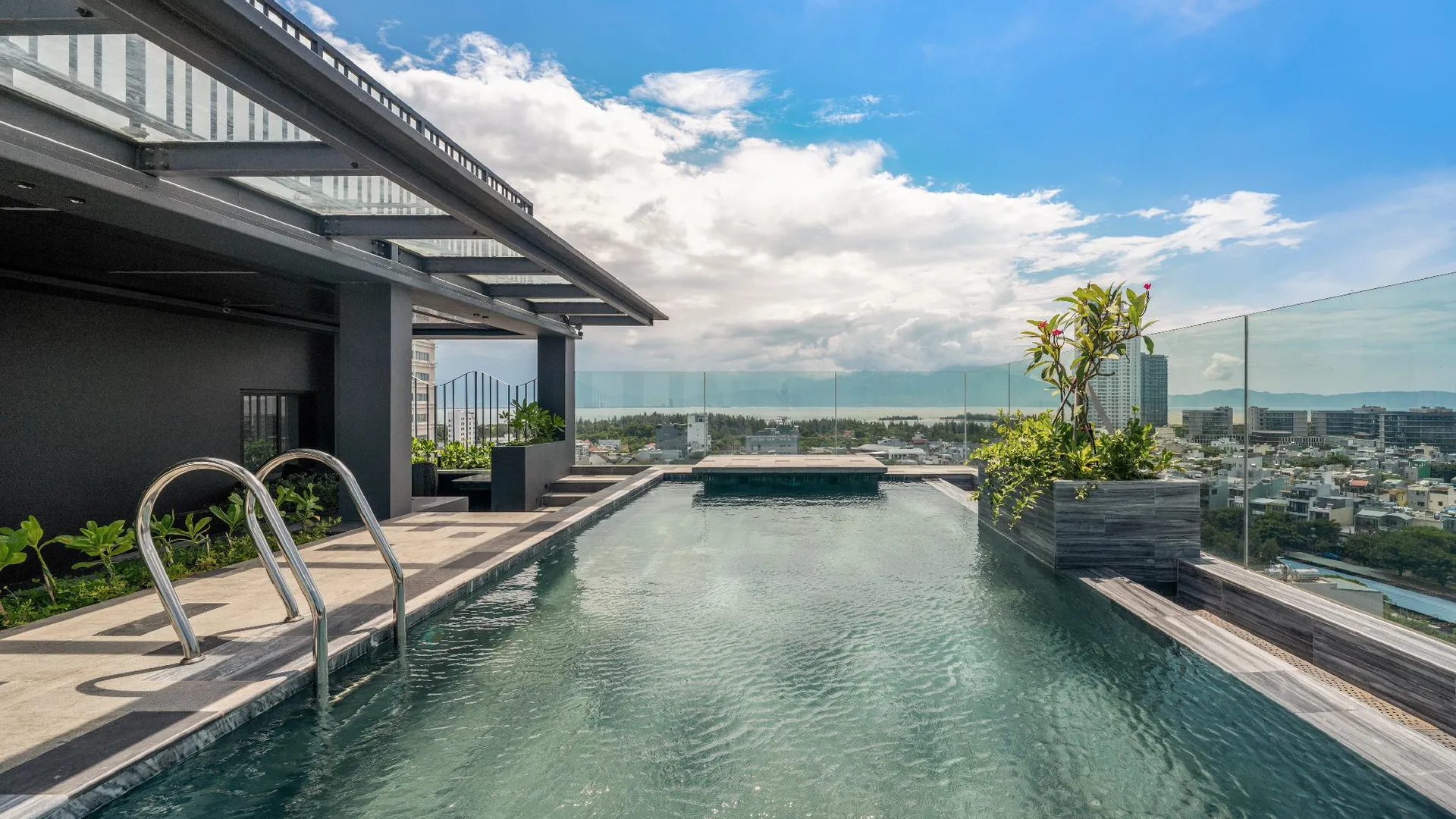 다낭 레스트 호텔 앤 아파트먼트 3성급 호텔 객실