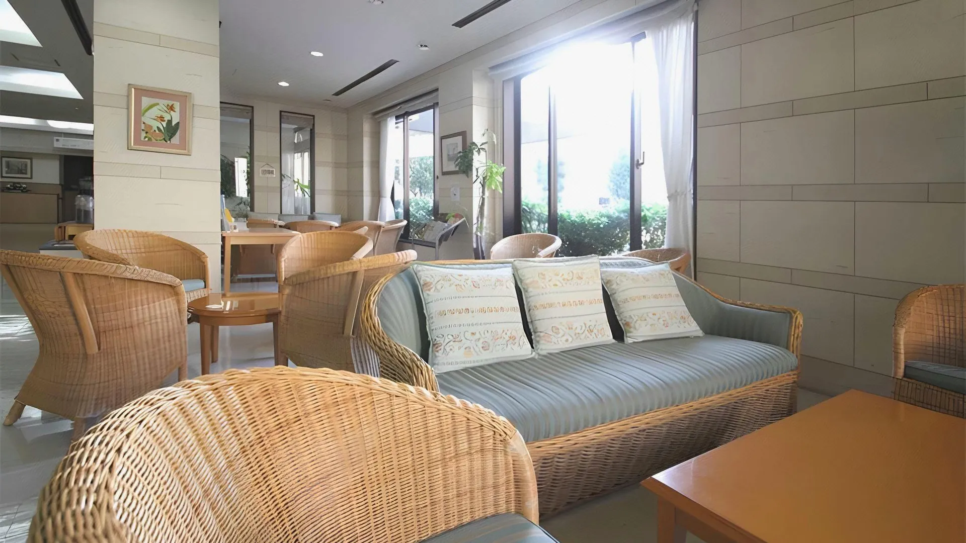 오키나와 본섬 루트 인 그란티아 나하 3성급 호텔 외관