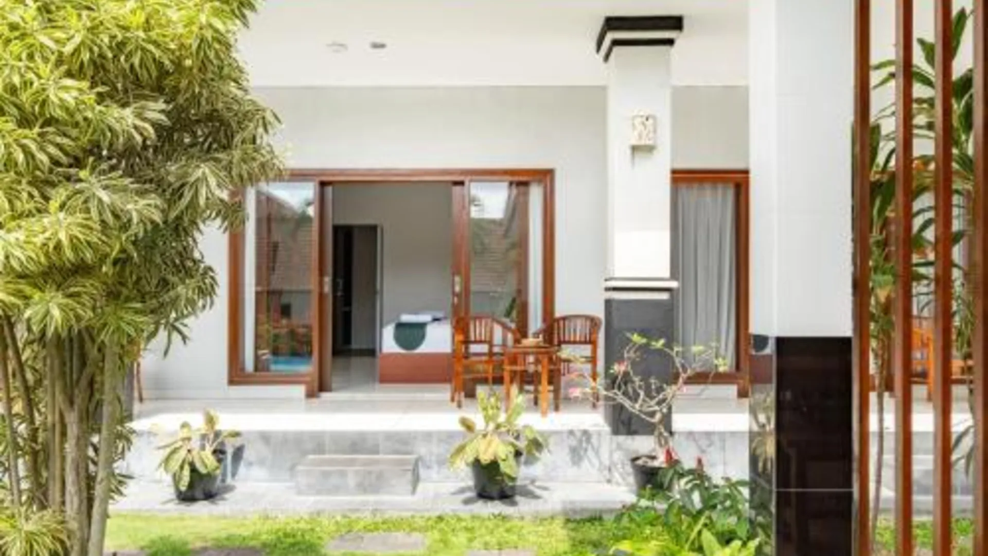 발리 코브 아르간타 3성급 호텔 외관