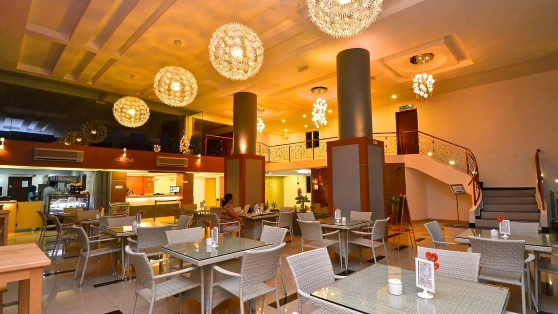 틀룩인탄 유 부티크 호텔 3성급 호텔 레스토랑