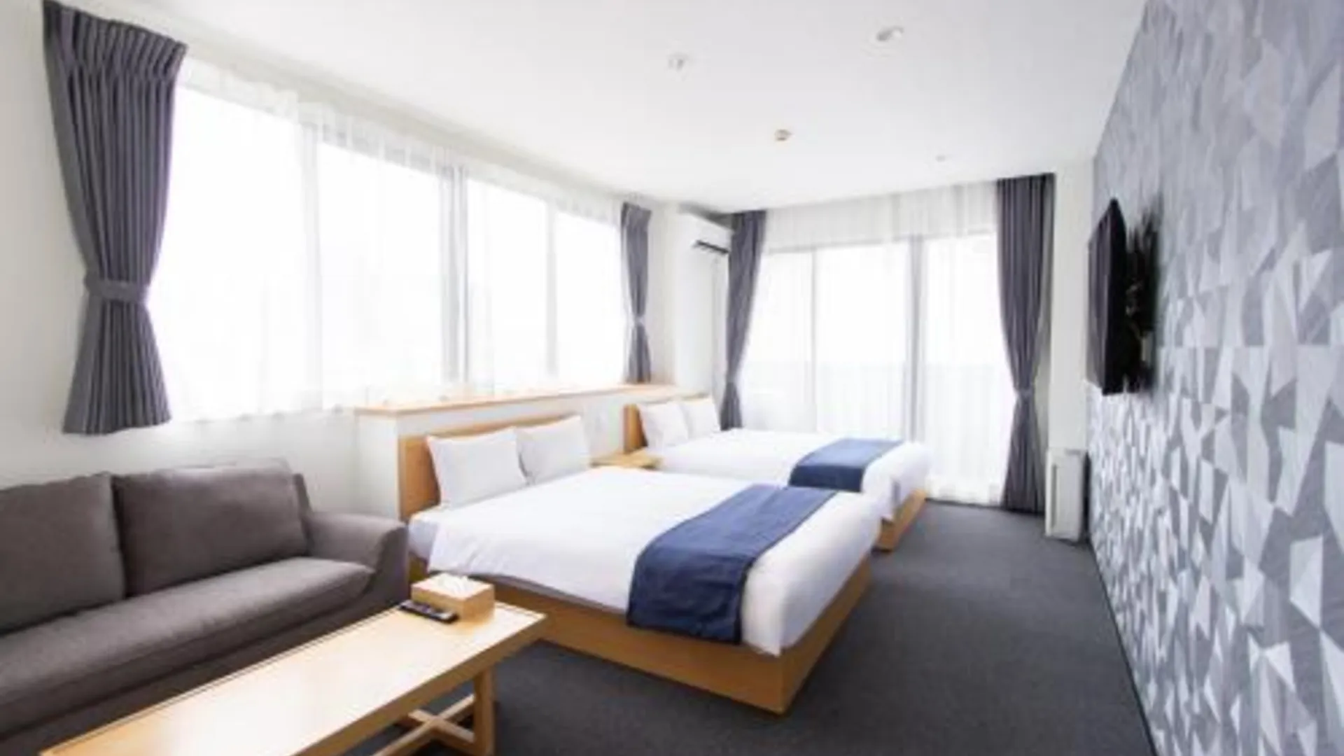 후쿠오카 네오 필드 나카스 5성급 호텔 스위트룸