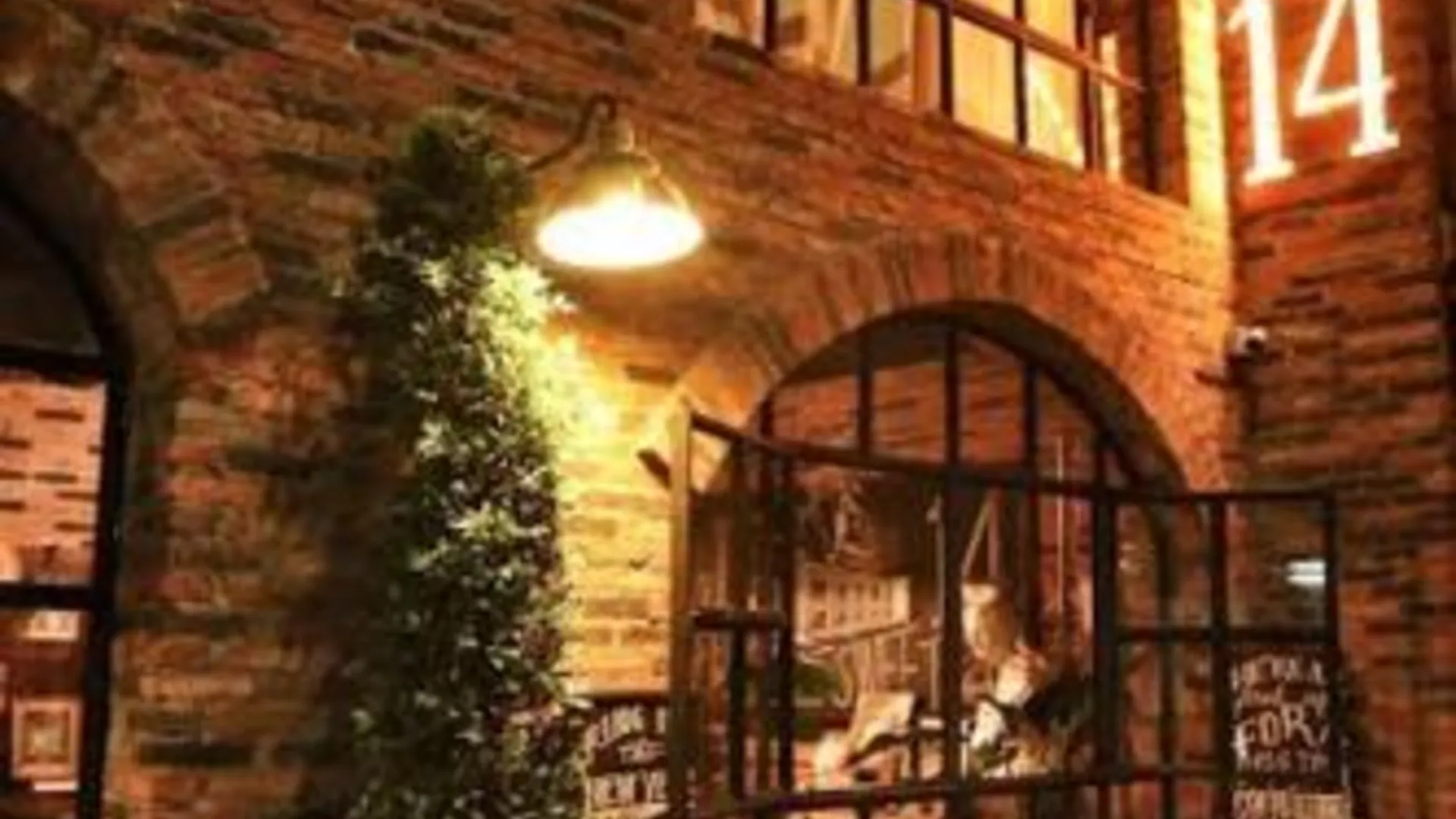 방콕 J No.14  3성급 호텔 객실