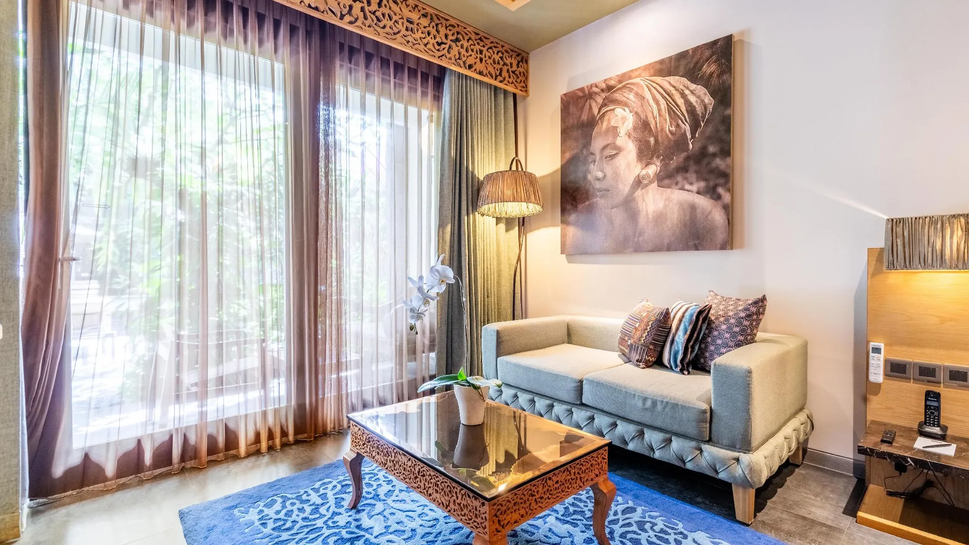 발리 케조라 스위트 4성급 호텔 스위트룸