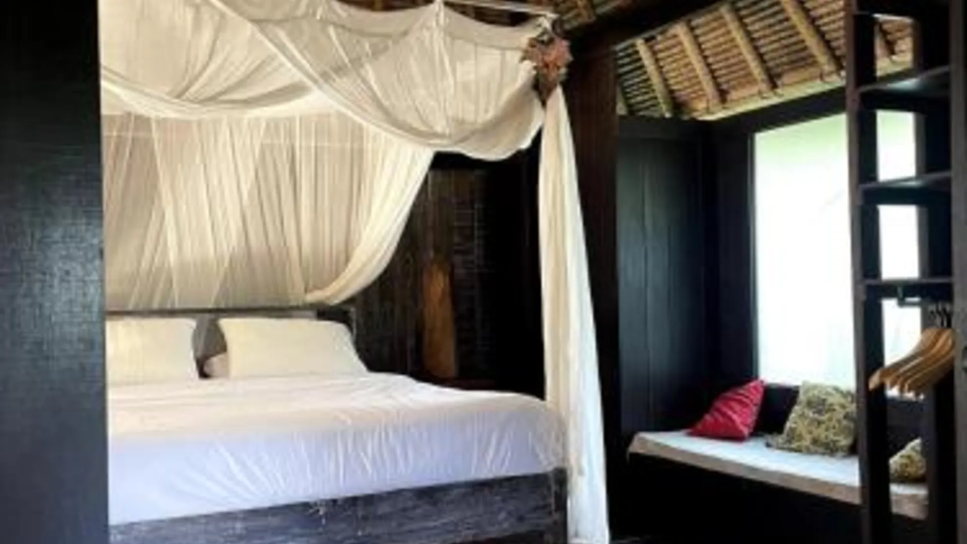 발리 Heliconia, at T house kaja 3성급 싱글룸 스위트룸