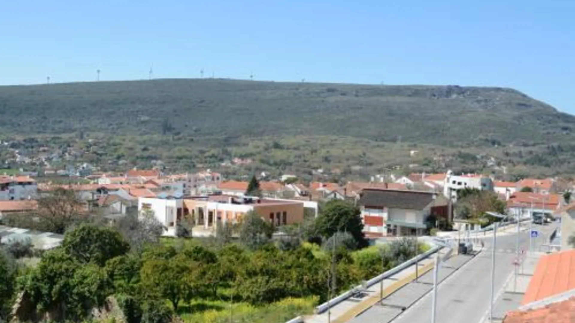 알바이아세레 Residencial o Bras 3성급 호텔 수영장