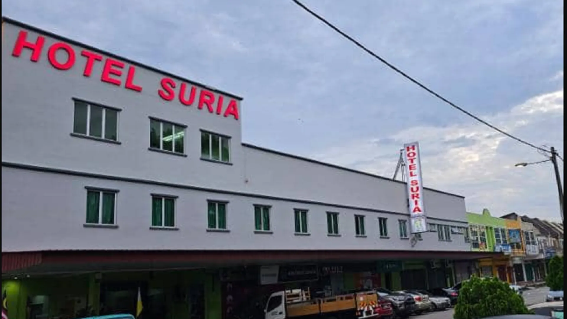 라하트 JQ Suria Lahat 3성급 호텔 객실