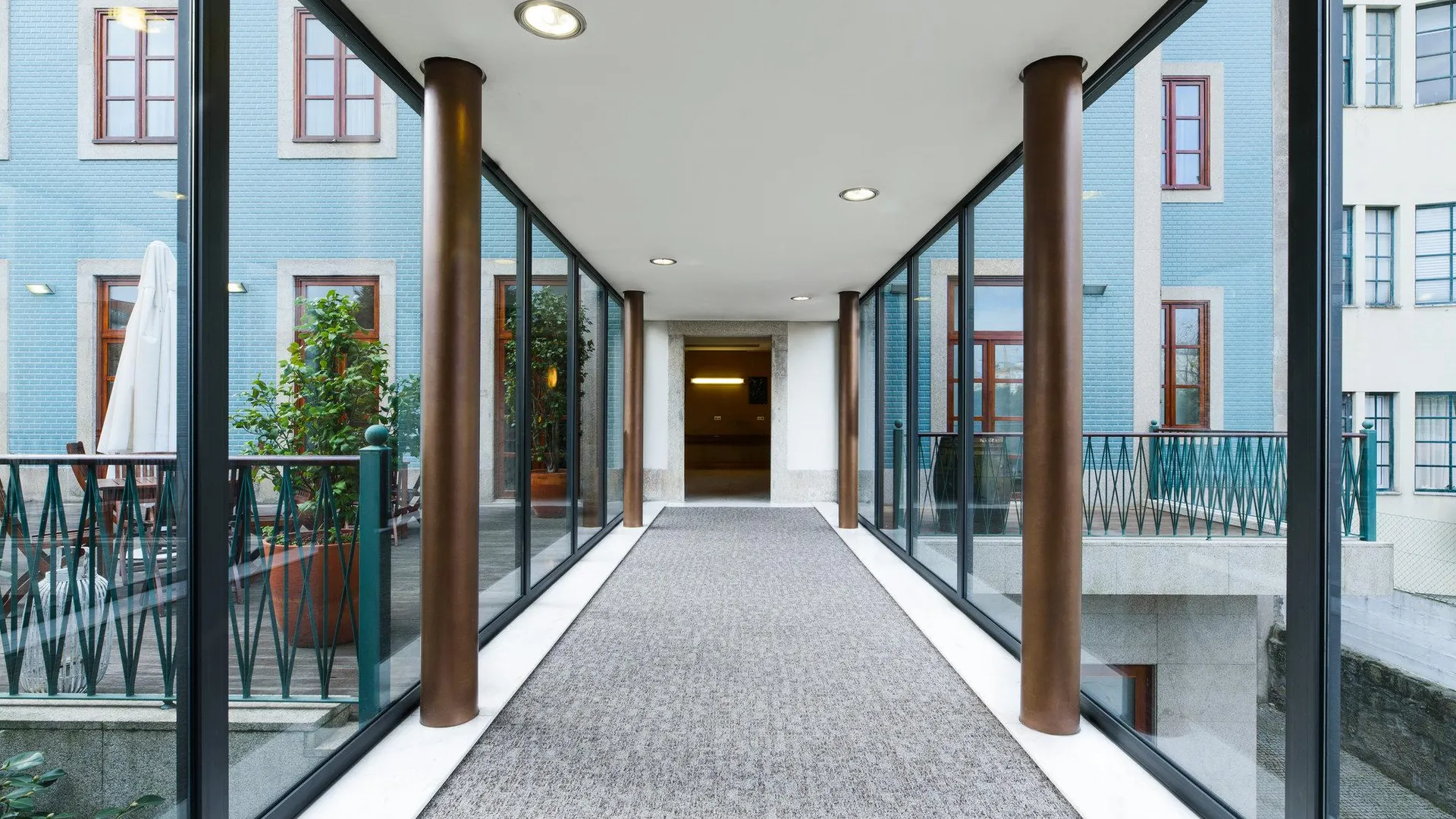 포르투 유로스트스 다스 아르테즈 호텔 4성급 호텔 외관