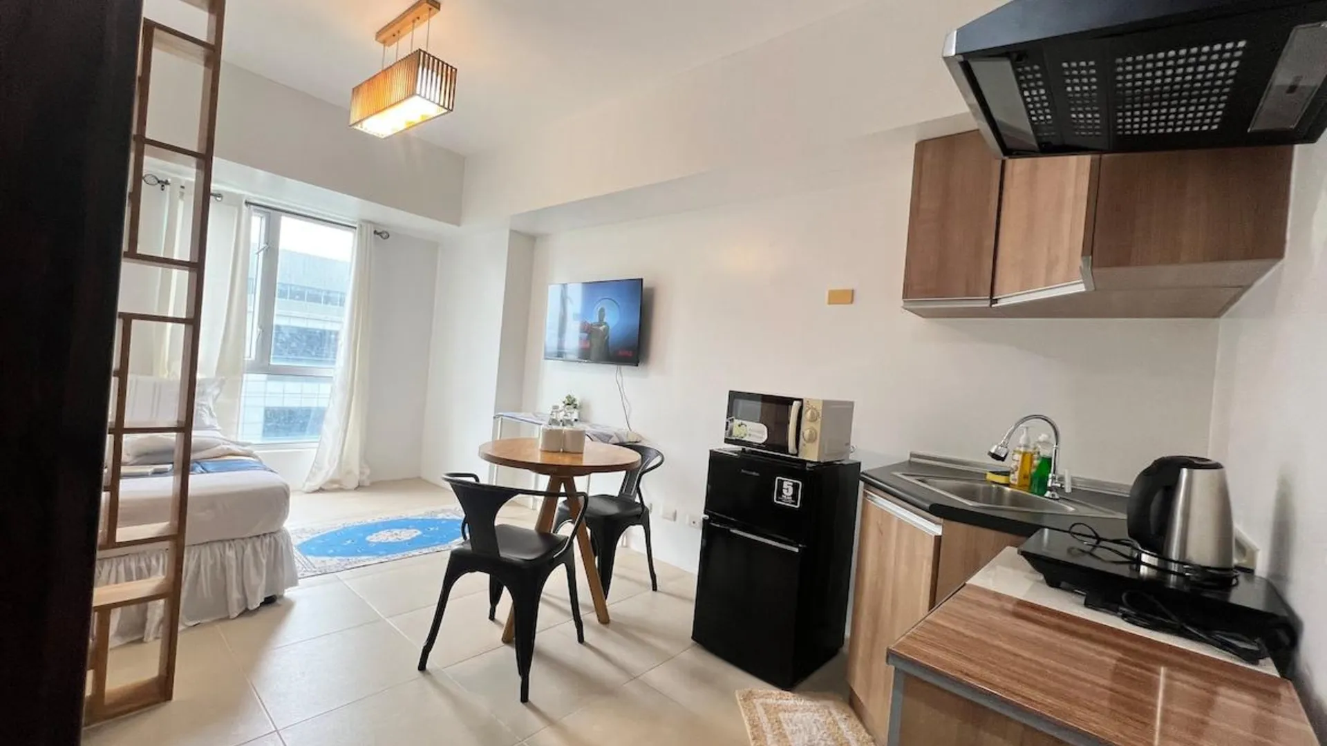 세부 아파스의 프라이빗 하우스 (m², 침실 1개, 프라이빗 욕실 1개) 2성급 싱글룸 스위트룸