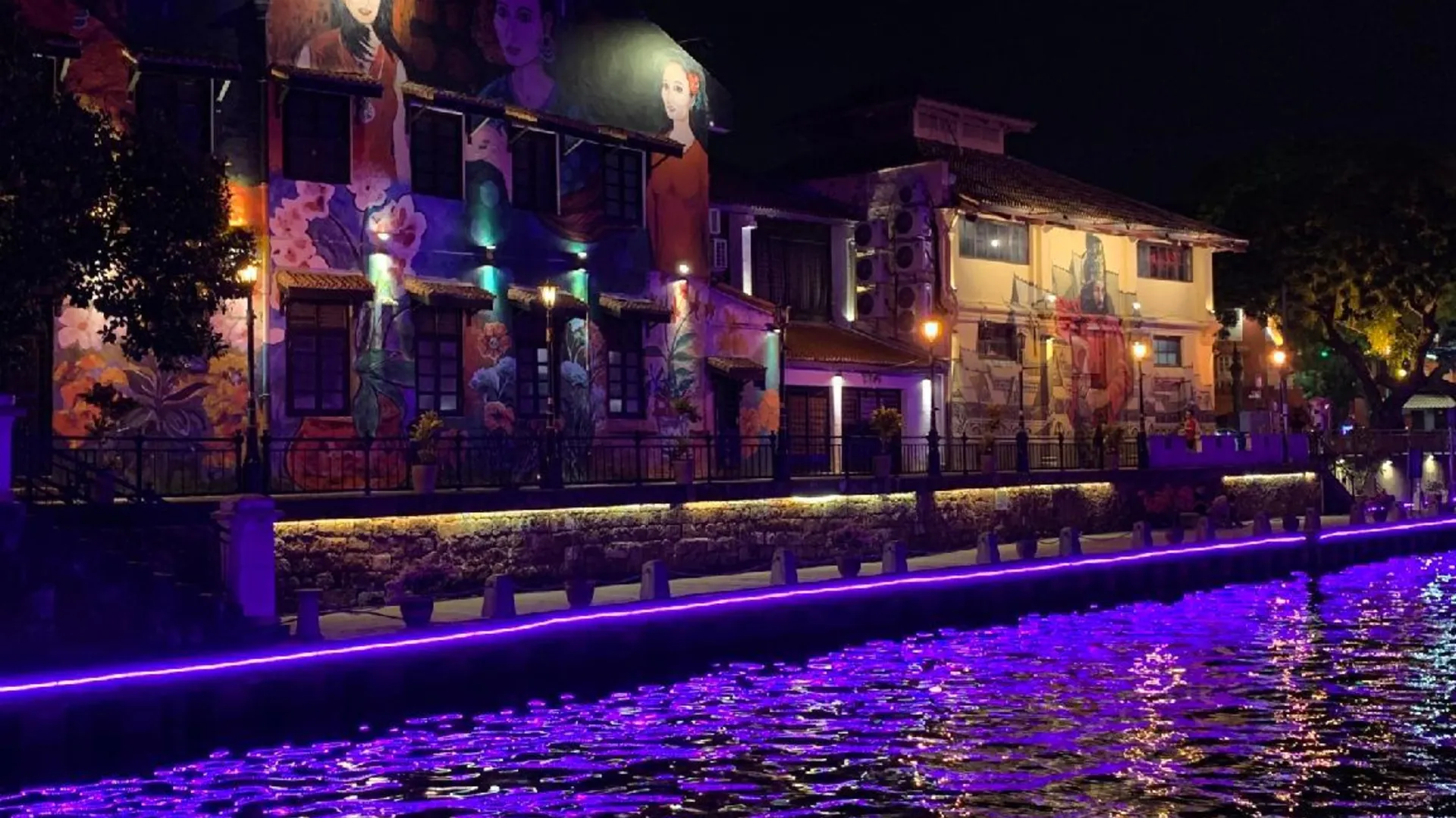 말라카 존케레드 헤리티지 호텔 2성급 호텔 레스토랑