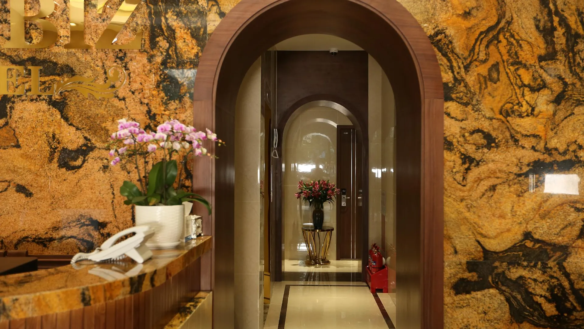 하노이 블루비즈 호텔 5 3성급 호텔 외관