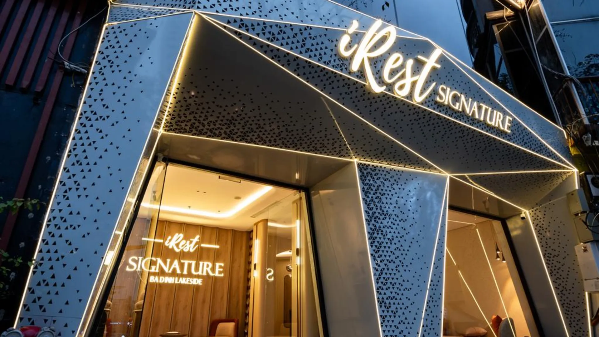 하노이 아이레스트 시그니처 바딘 레이크사이드 3성급 호텔 객실