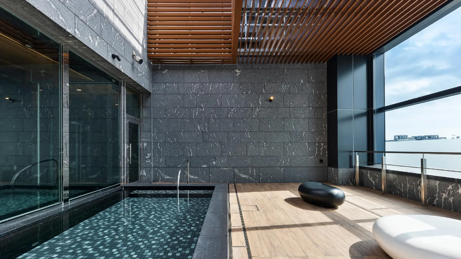 도쿄 / 동경 미츠이 가든 호텔 토요스 프리미어 / 도쿄 5성급 호텔 레스토랑