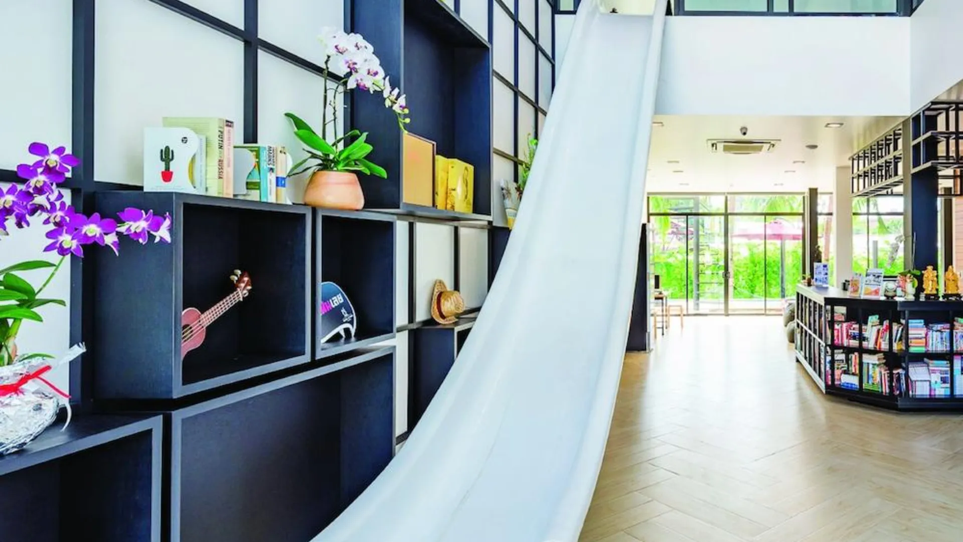 푸켓 북 어 베드 포스텔 3성급 호텔 수영장