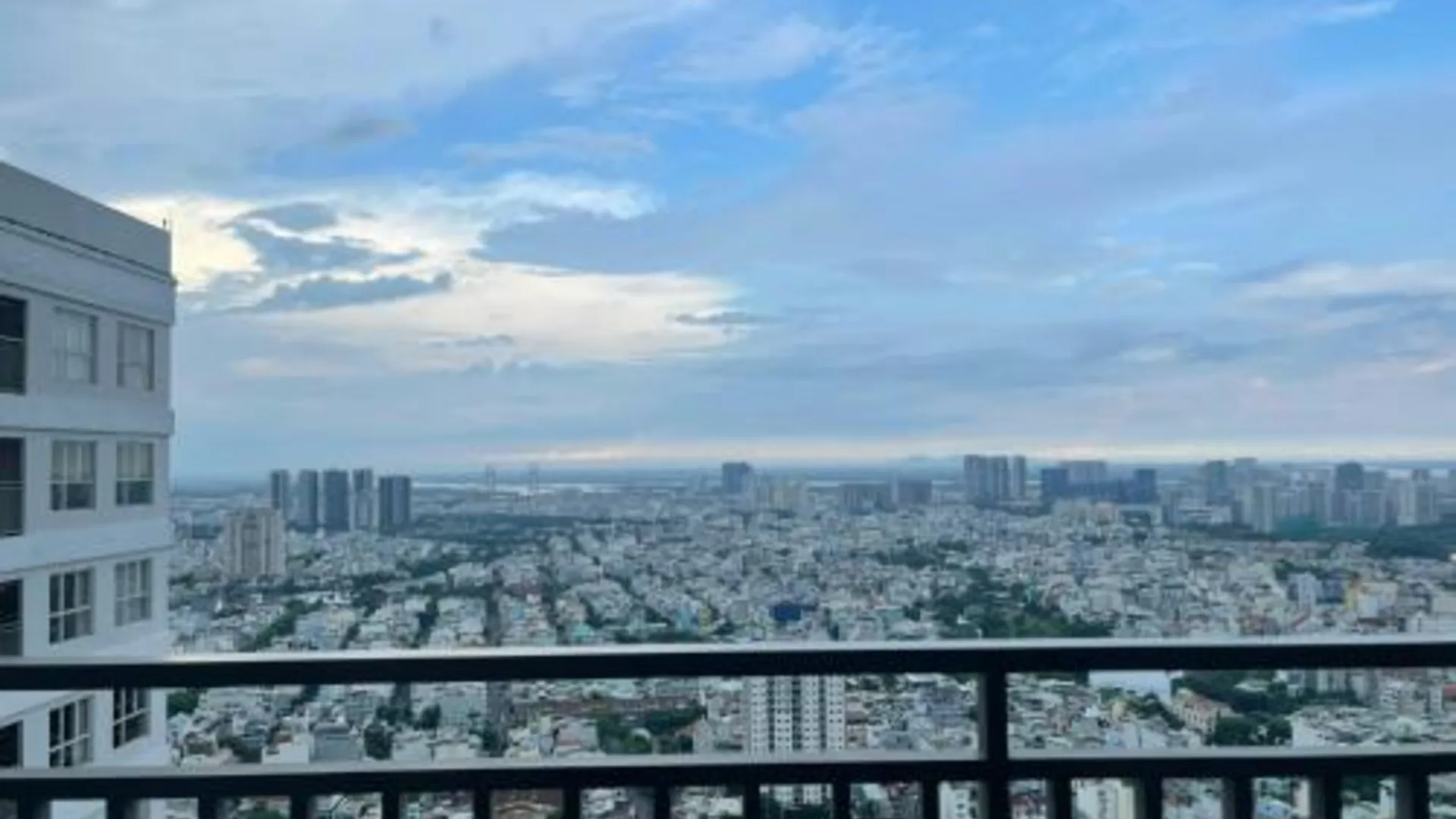 호치민 선라이즈 시티뷰 2베드룸 - 스위밍풀 앤 짐 3성급 호텔 부대시설