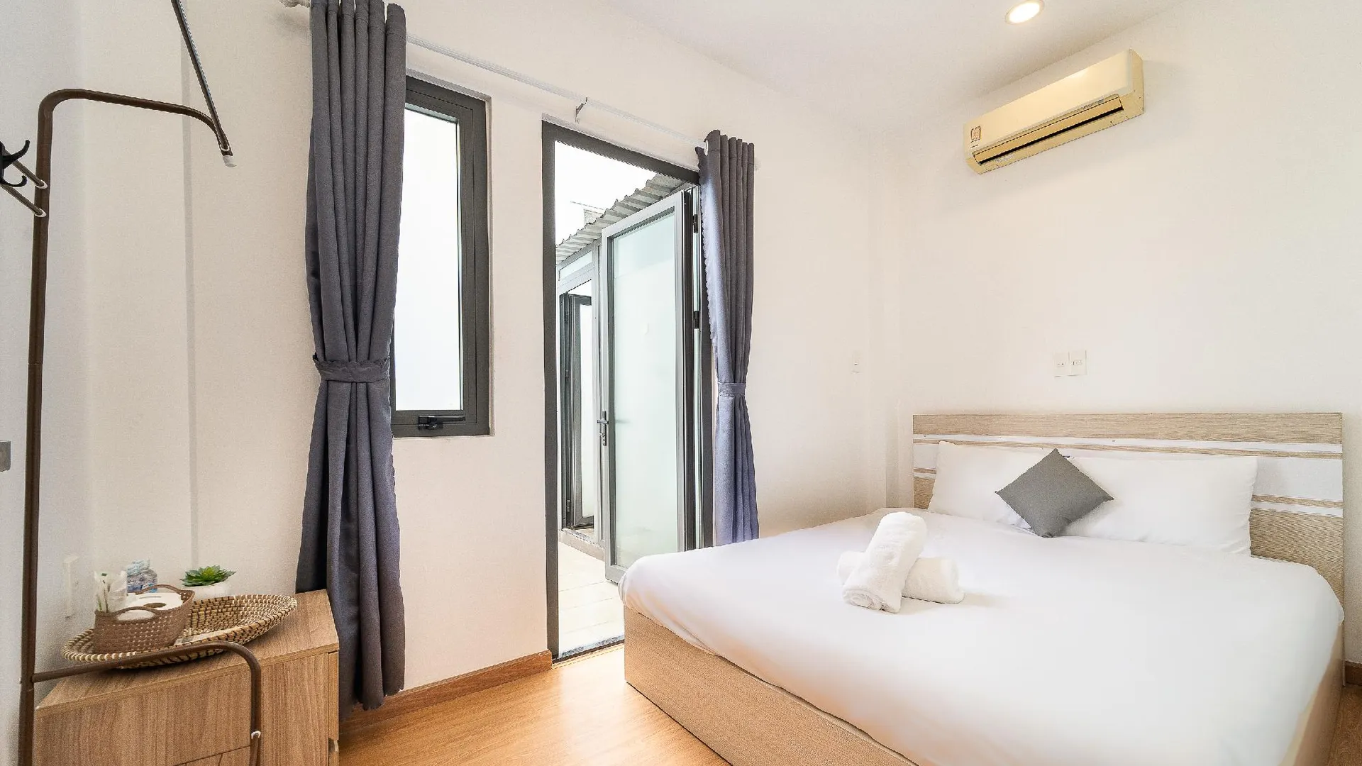 호치민 데이지 하우스 부이비엔 근처 - 셀프 체크인 3성급 호텔 레스토랑