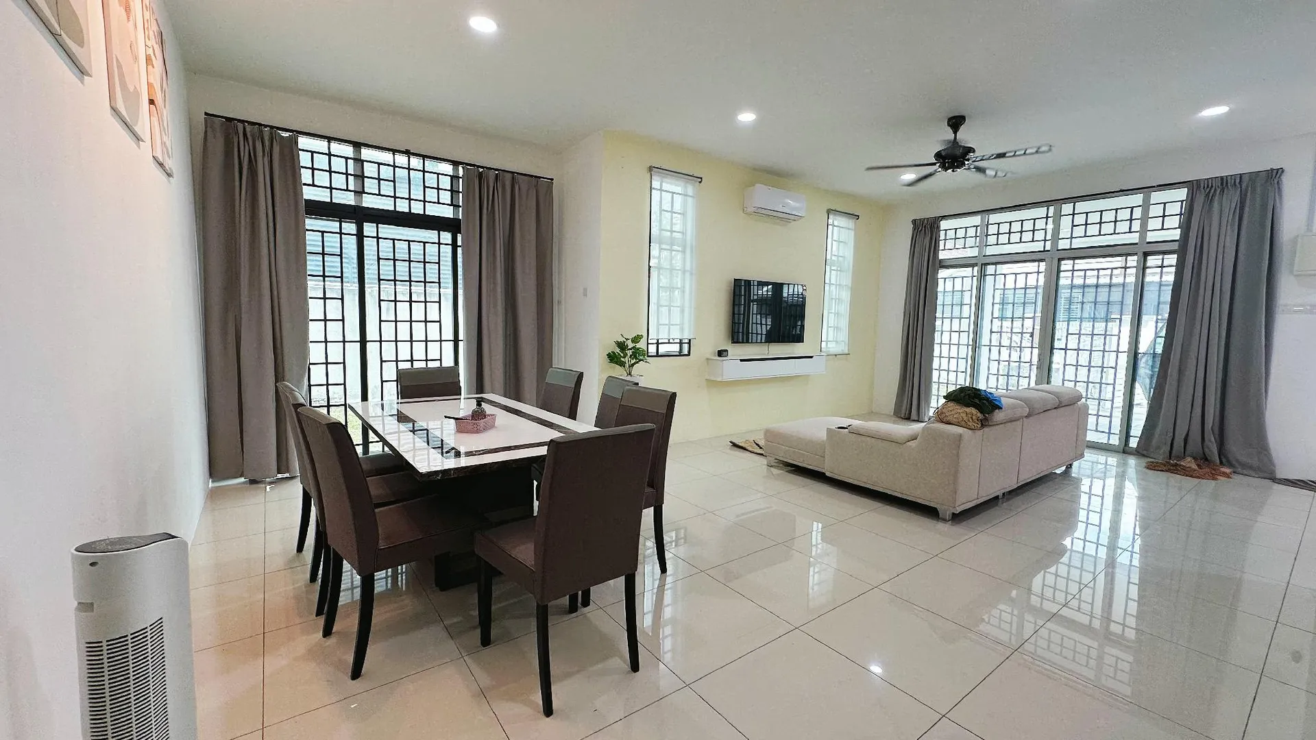 이포 캄풍 자와의 빌라 (3000m², 침실 4개, 프라이빗 욕실 4개) 3성급 게스트하우스 객실