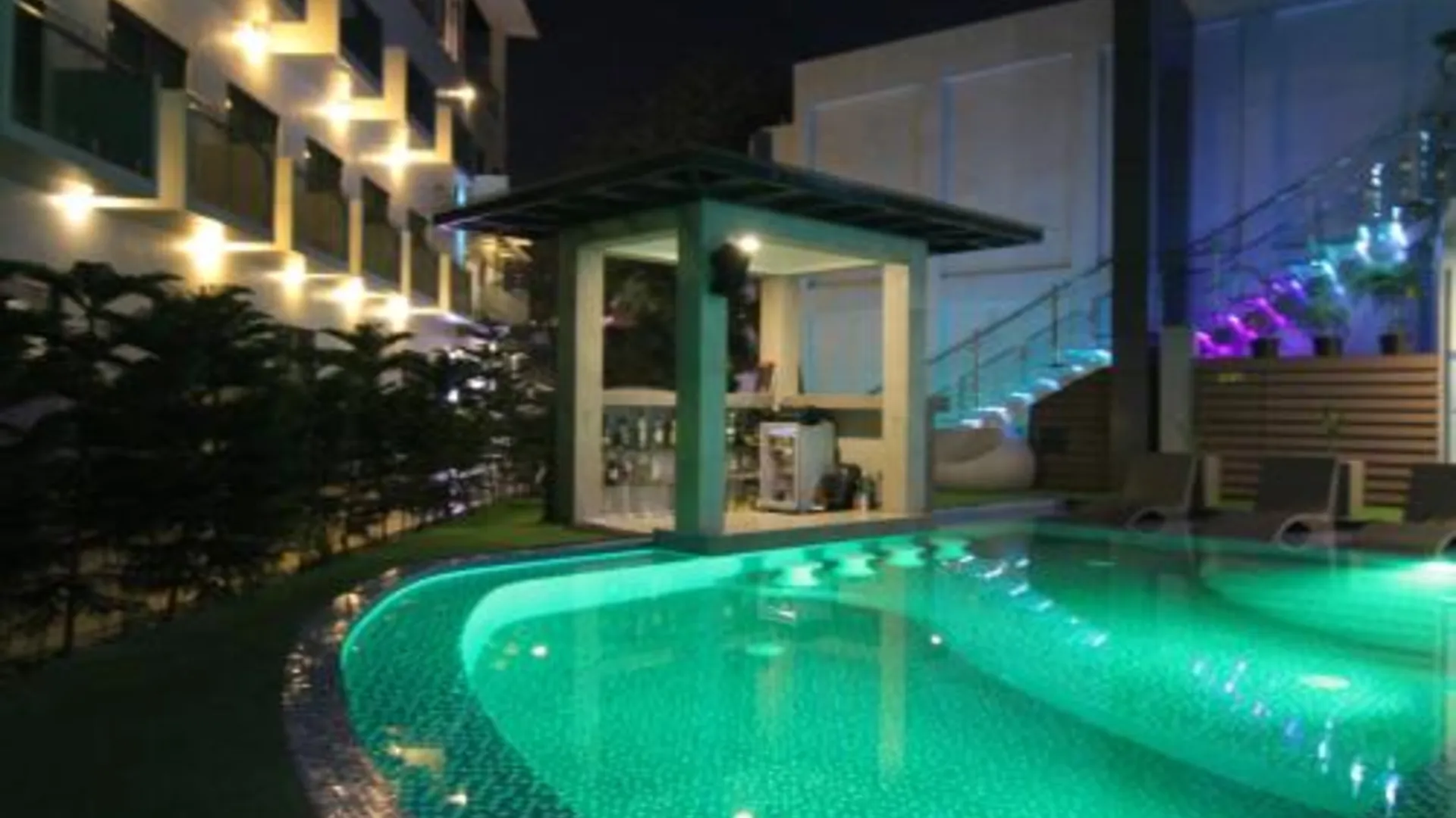 세부 엘로이사 로열 스위트 3성급 호텔 객실