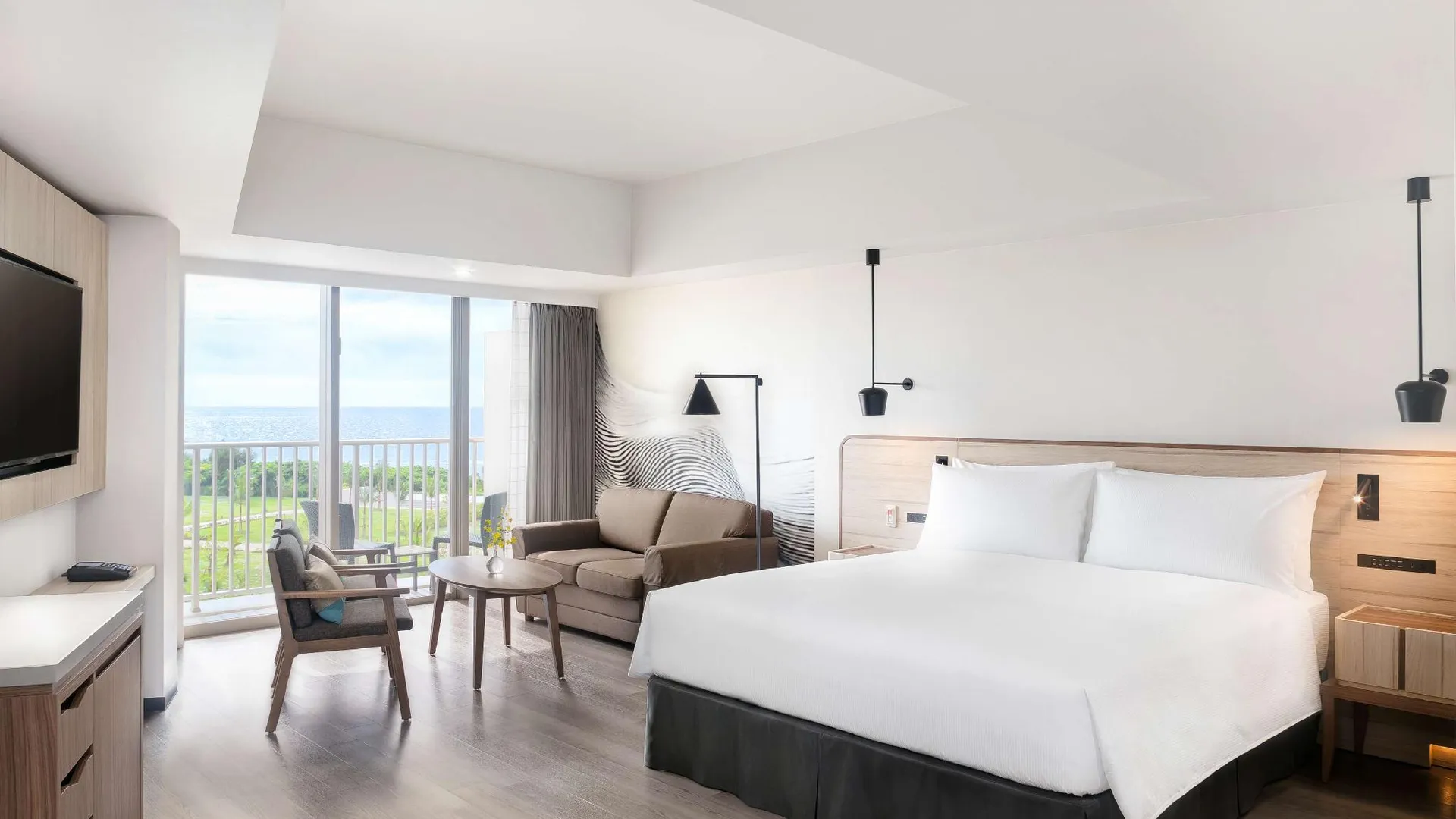 오키나와 본섬 힐튼 오키나와 세소코 리조트 4성급 호텔 스위트룸