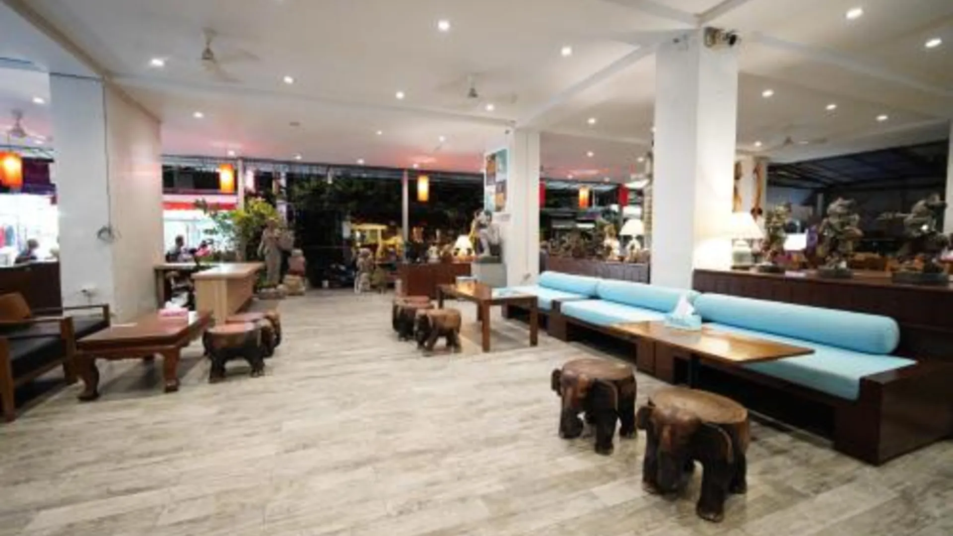 방콕 와일드 오키드 빌라 방콕 3성급 호텔 외관