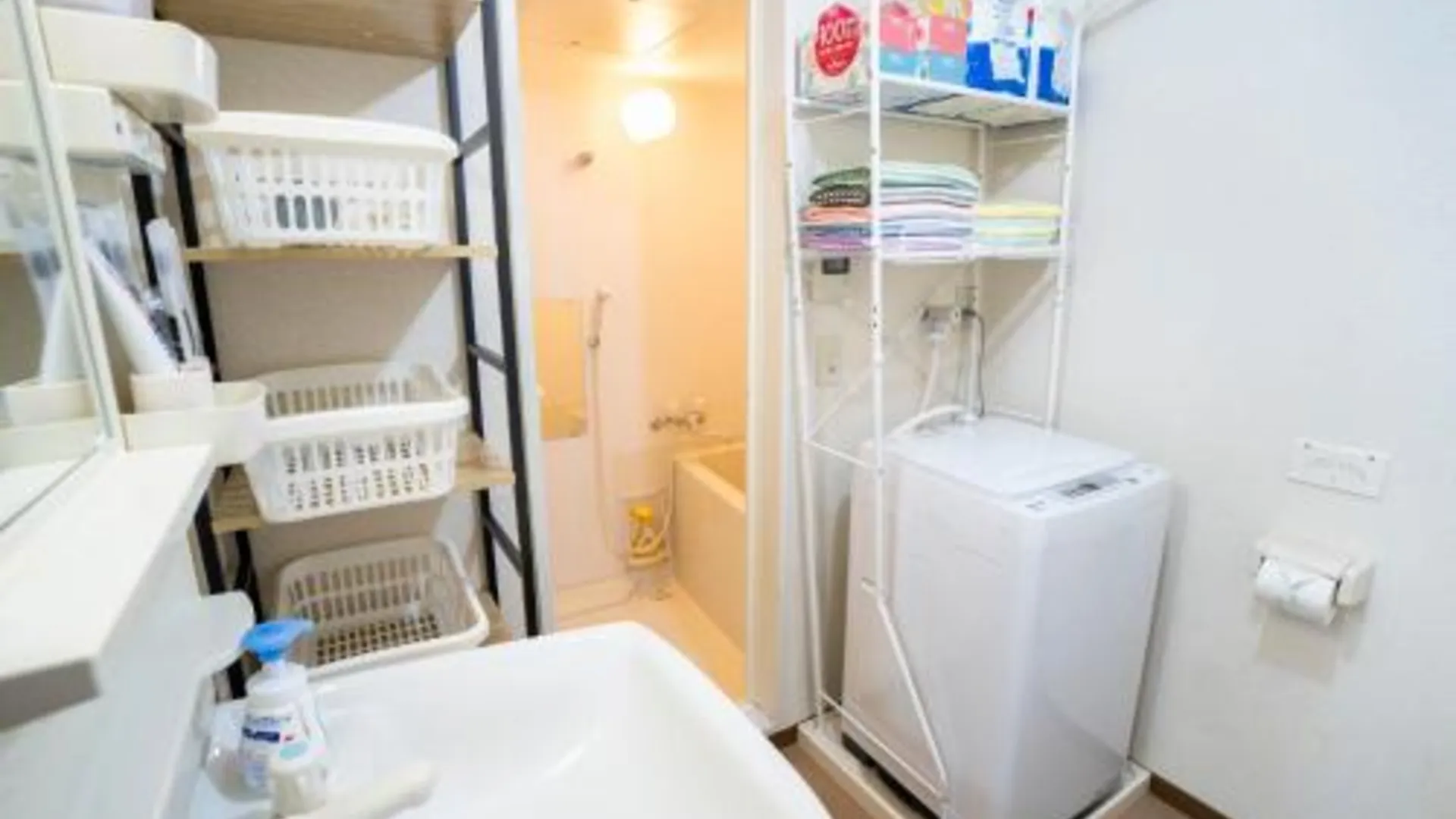 도쿄 / 동경 7th floor 702 with elevator, Minato area, 40 square meters, near Tokyo Tower, direct train to Haneda 4성급 싱글룸 스위트룸