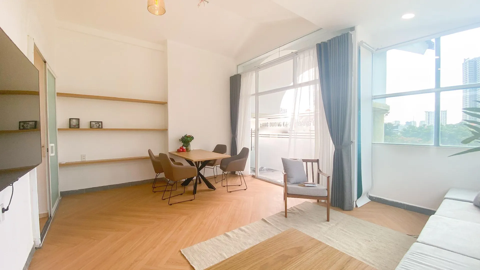 호치민 제우스 리빙 - 룸 인 빌라 언 푸 3성급 호텔 스위트룸