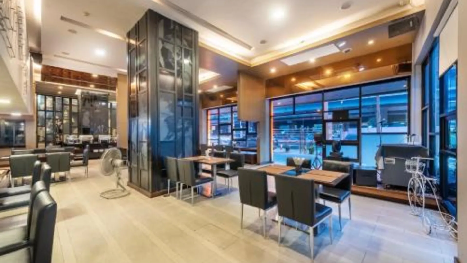 방콕 M2 드 방콕 호텔 5성급 호텔 레스토랑