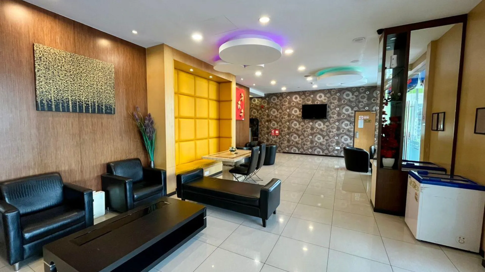 조호바루 / 조호르바루 에이트 데이즈 부티크 호텔 - 임피안 에마스 2성급 호텔 레스토랑