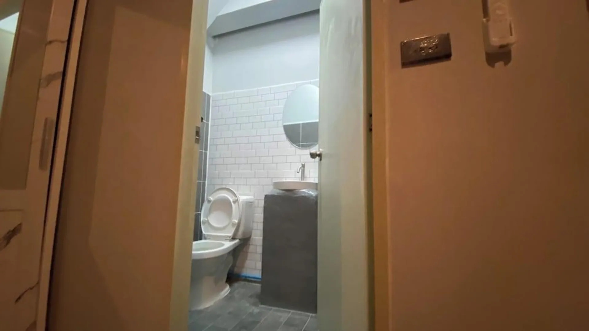 방콕 Capricorn Hostel 호텔 전망