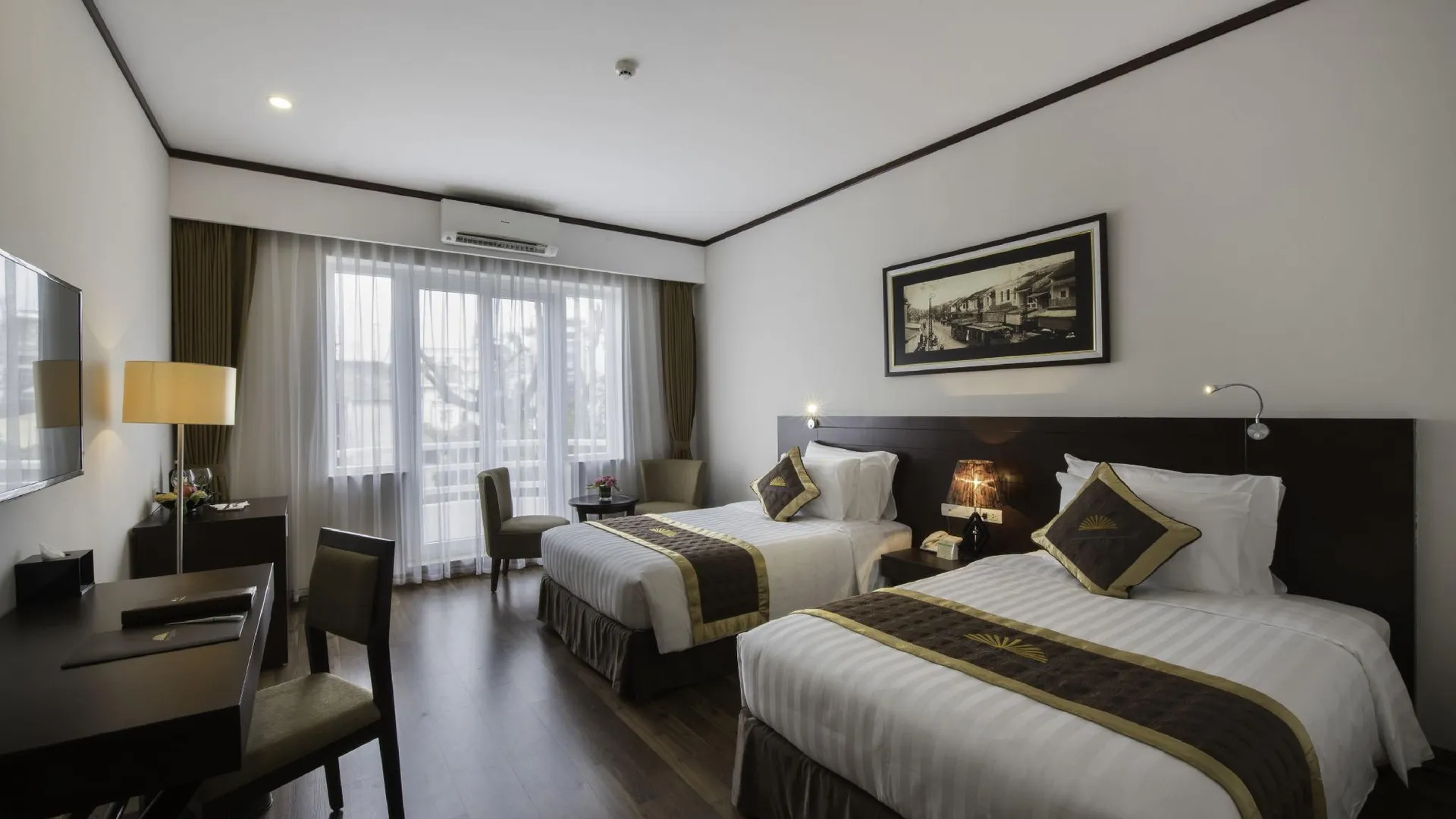 하노이 탕 롱 오페라 호텔 하노이 4성급 호텔 스위트룸