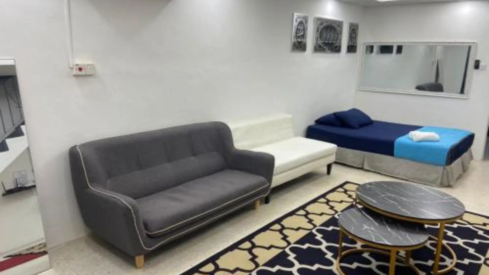 쿠안탄 쿠안탄 시티의 프라이빗 하우스 (650m², 침실 2개, 프라이빗 욕실 2개) 4성급 게스트하우스 스위트룸