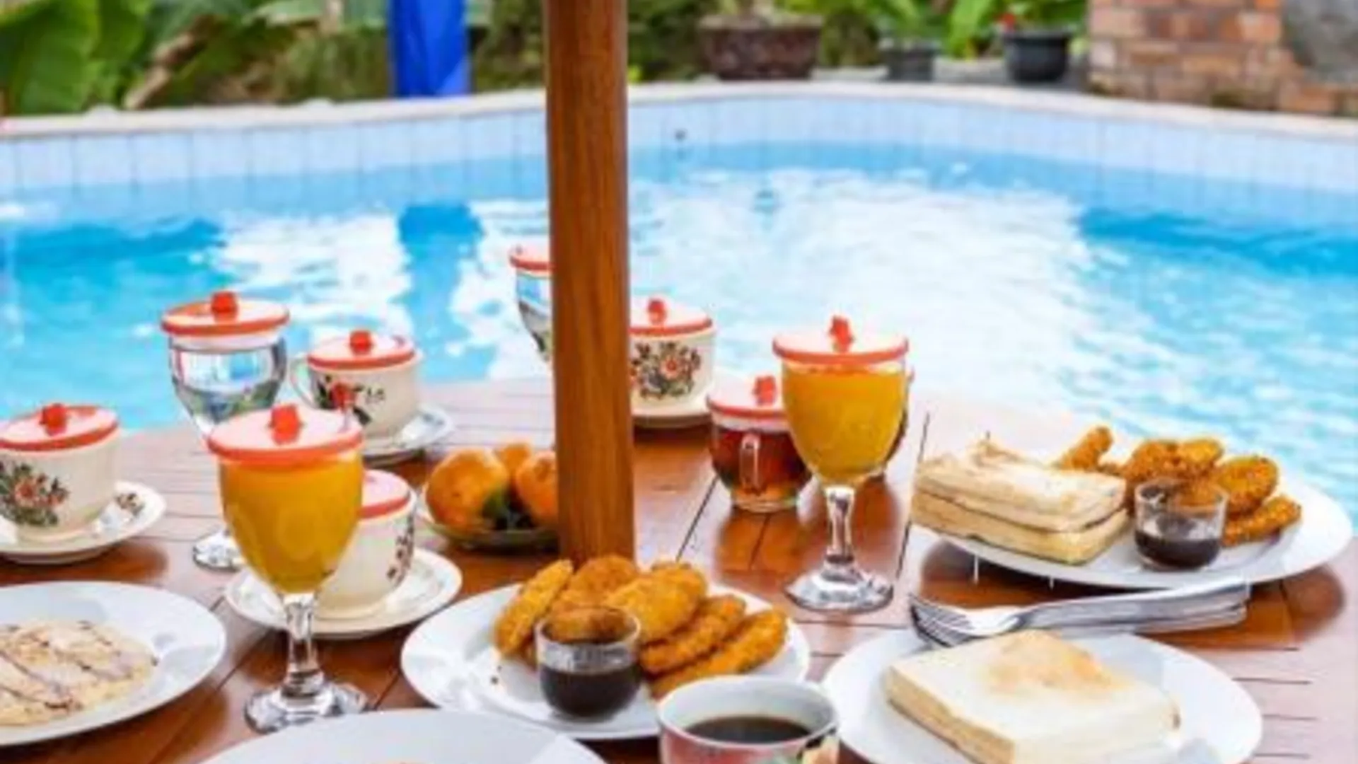 발리 산단 아그로 리조트 킨타마니 3성급 호텔 수영장