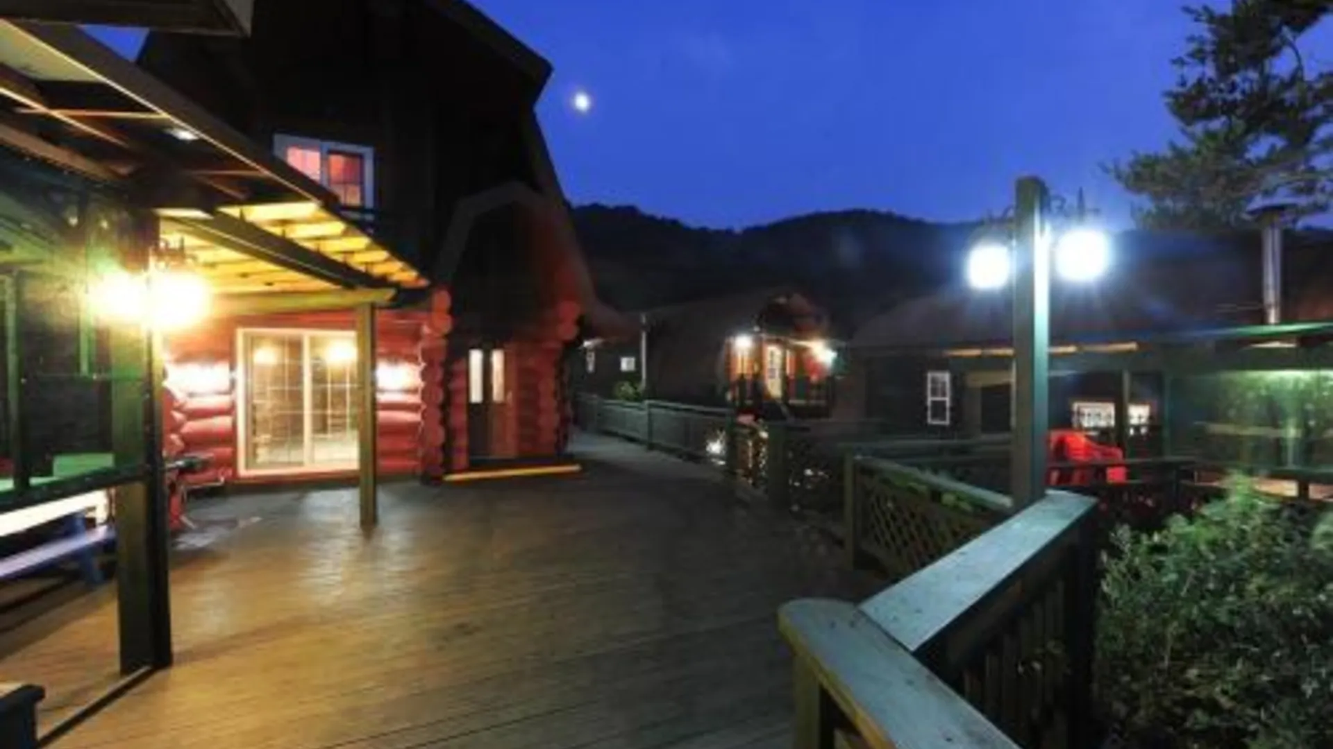 보령 보령 리치밸리 펜션 3성급 게스트하우스 수영장