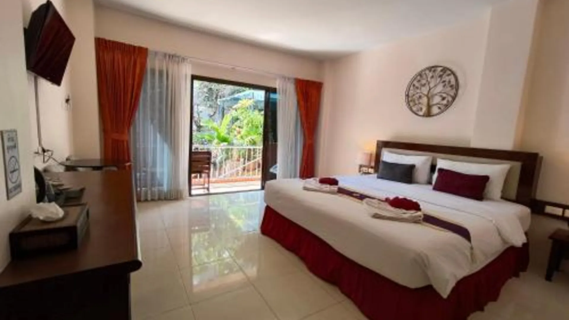 푸켓 Seven Seas Hotel Patong Beach 3성급 호텔 스위트룸