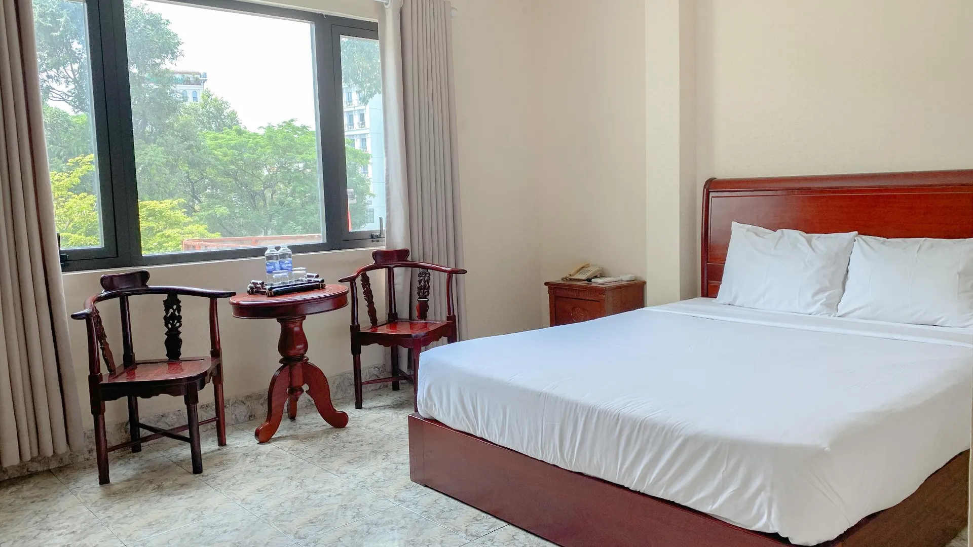 호치민 레드 선 사이공 호텔 2성급 호텔 부대시설