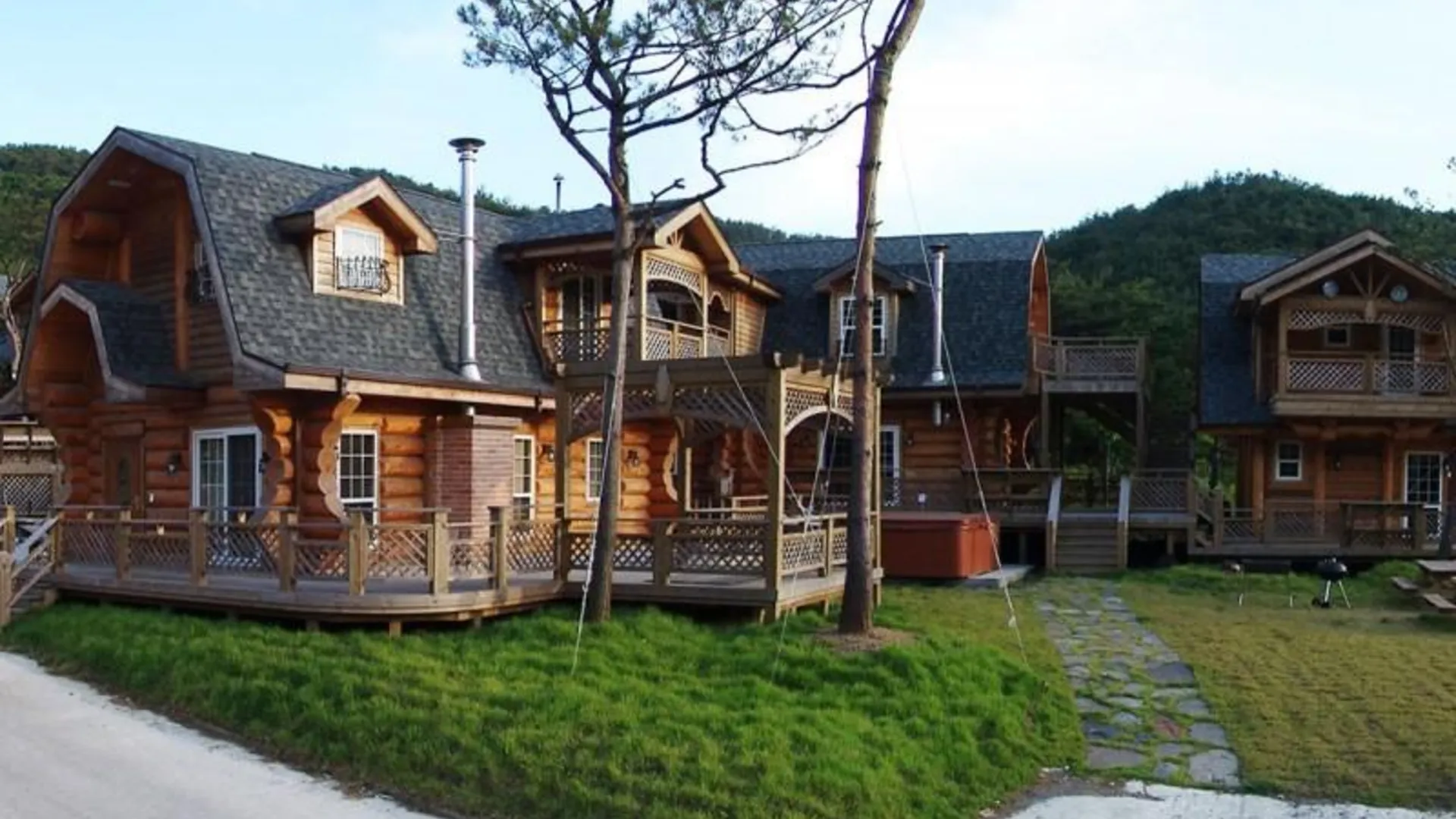 보령 보령 숲속애애플트리펜션 3성급 게스트하우스 객실