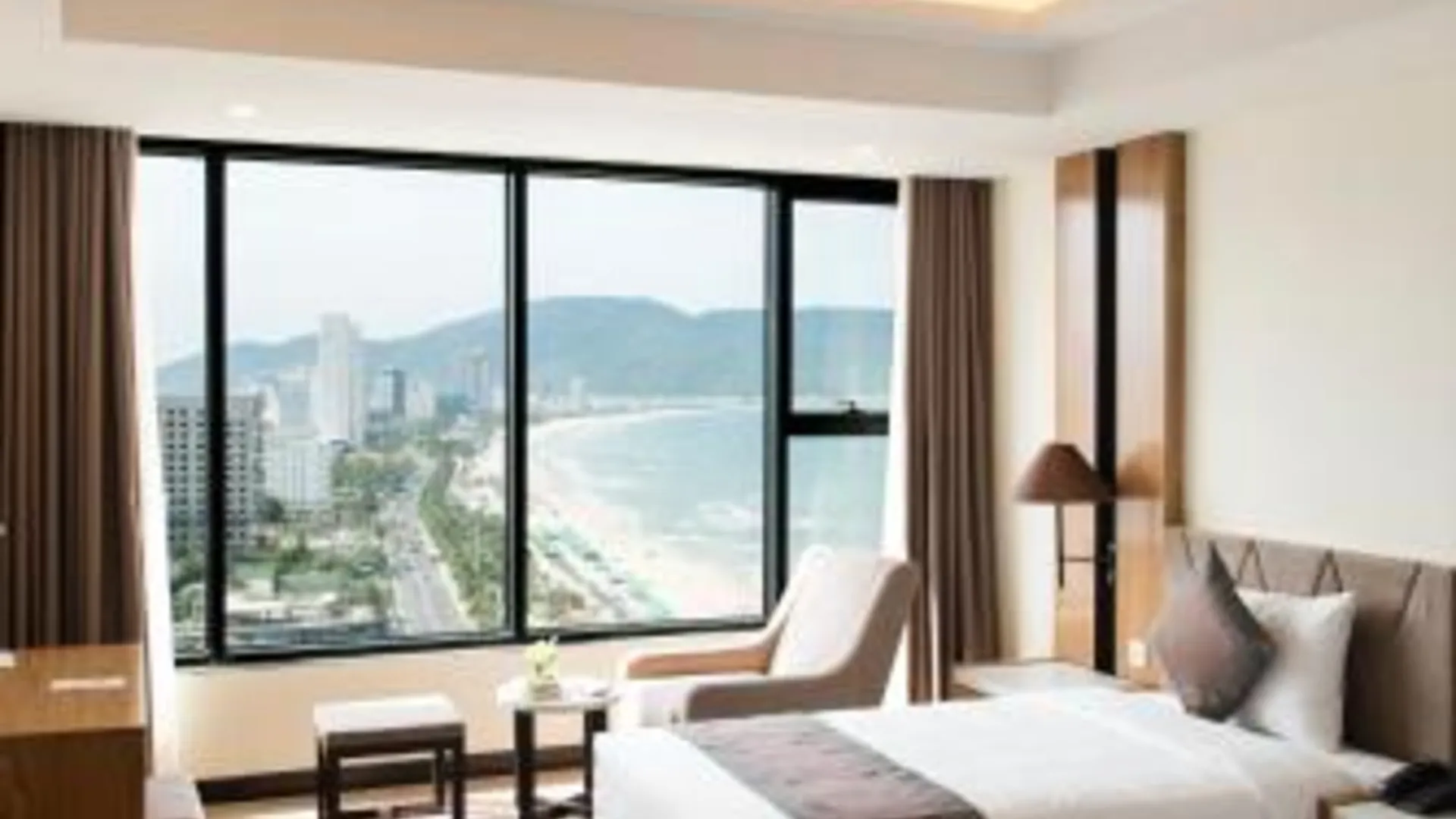 다낭 무옹 탄 럭셔리 다낭 호텔 5성급 호텔 전망