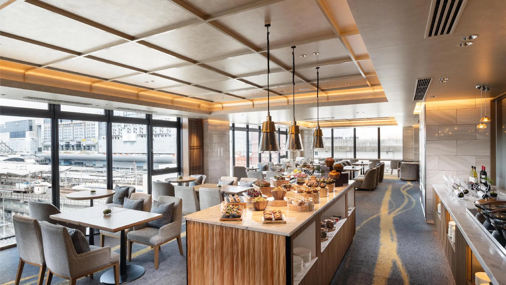 교토 더블트리 바이 힐튼 교토 스테이션 4성급 호텔 로비