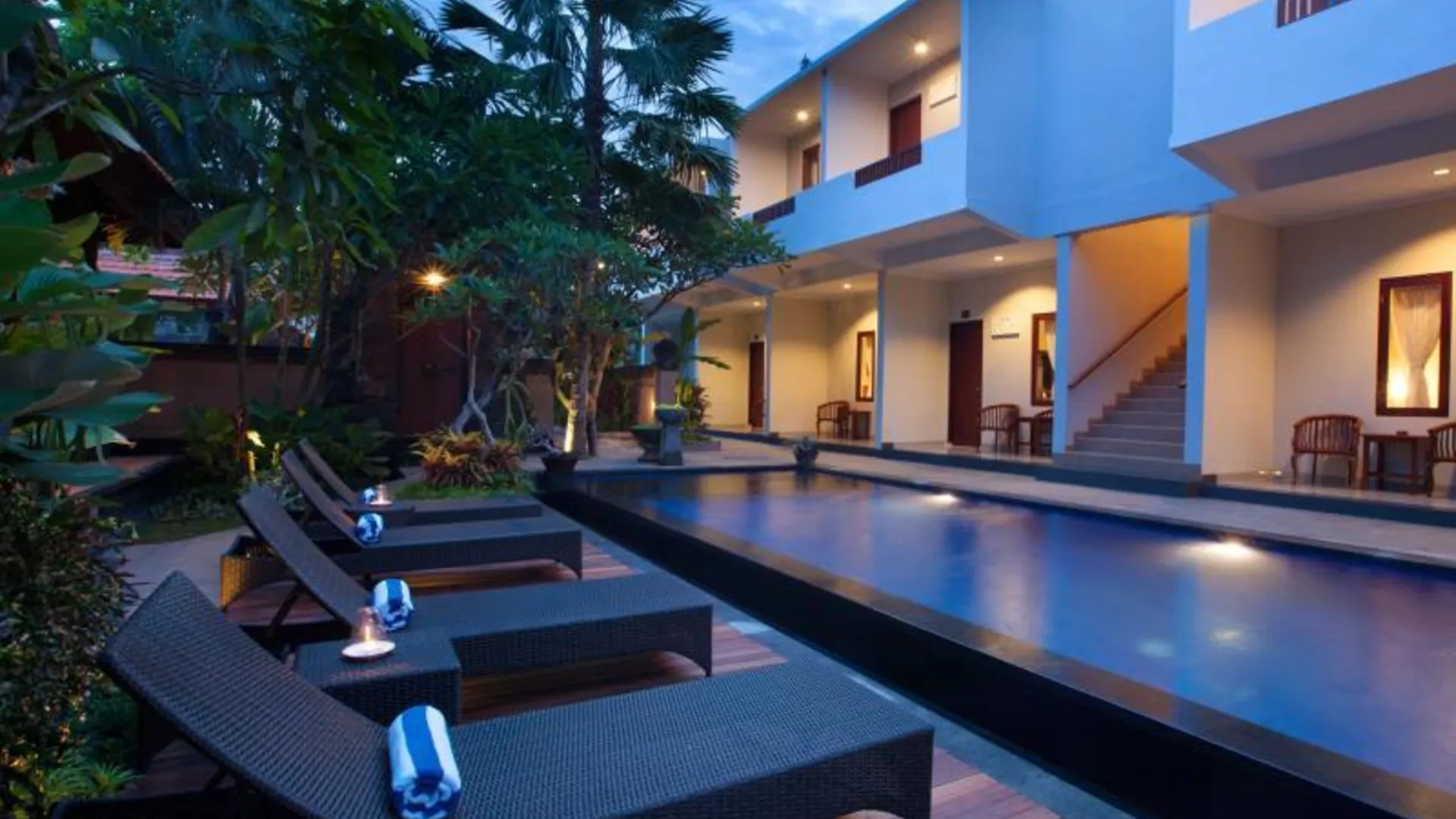 발리 네사 사누르 호텔 3성급 호텔 객실