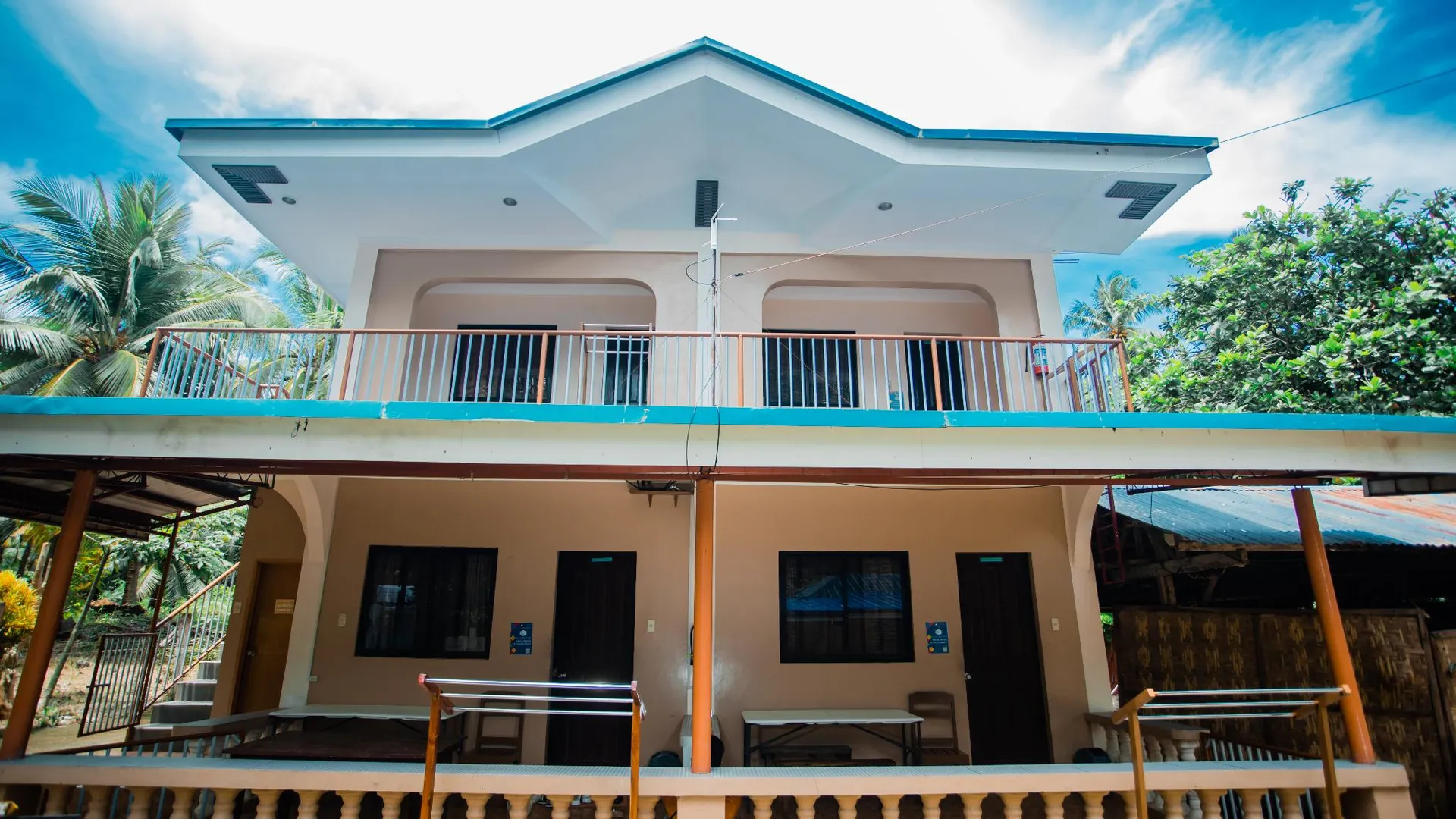 세부 더한 화이트 비치 리조트 파워드 바이 코코텔 3성급 호텔 부대시설