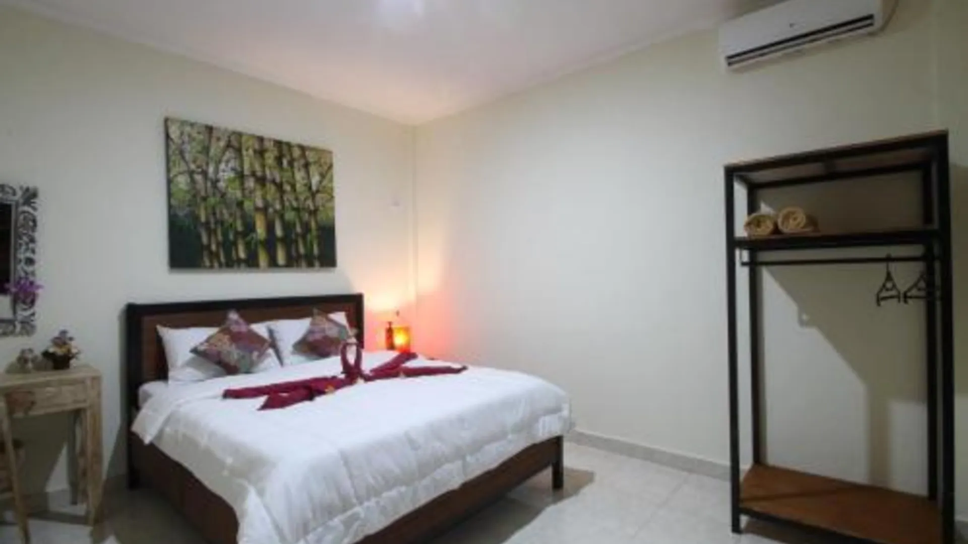 발리 Pondok Muwa Guest House 2성급 호텔 스위트룸