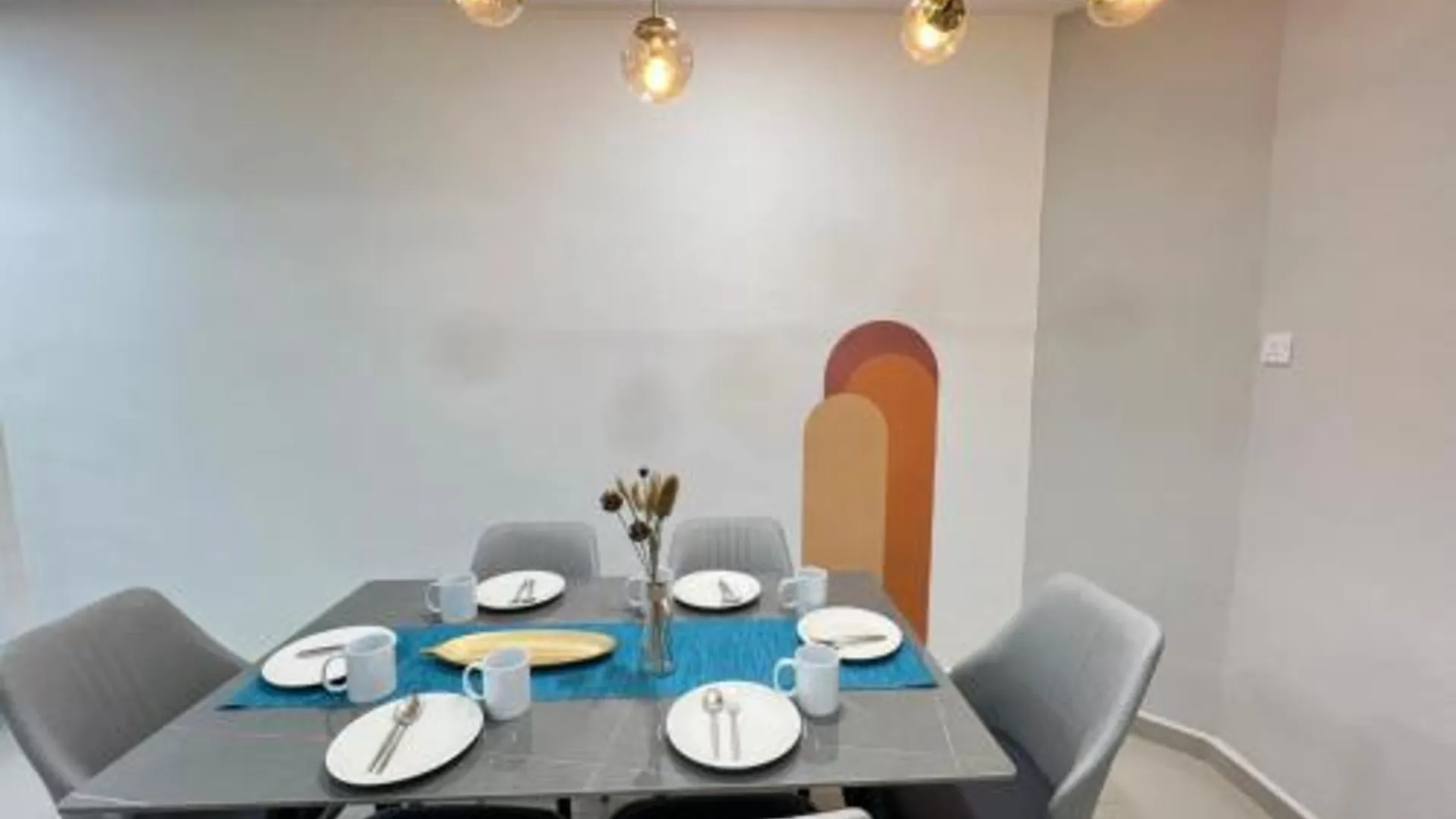 쿠안탄 쿠안탄 시티의 아파트먼트 (230m², 침실 4개, 프라이빗 욕실 3개) 4성급 게스트하우스 로비