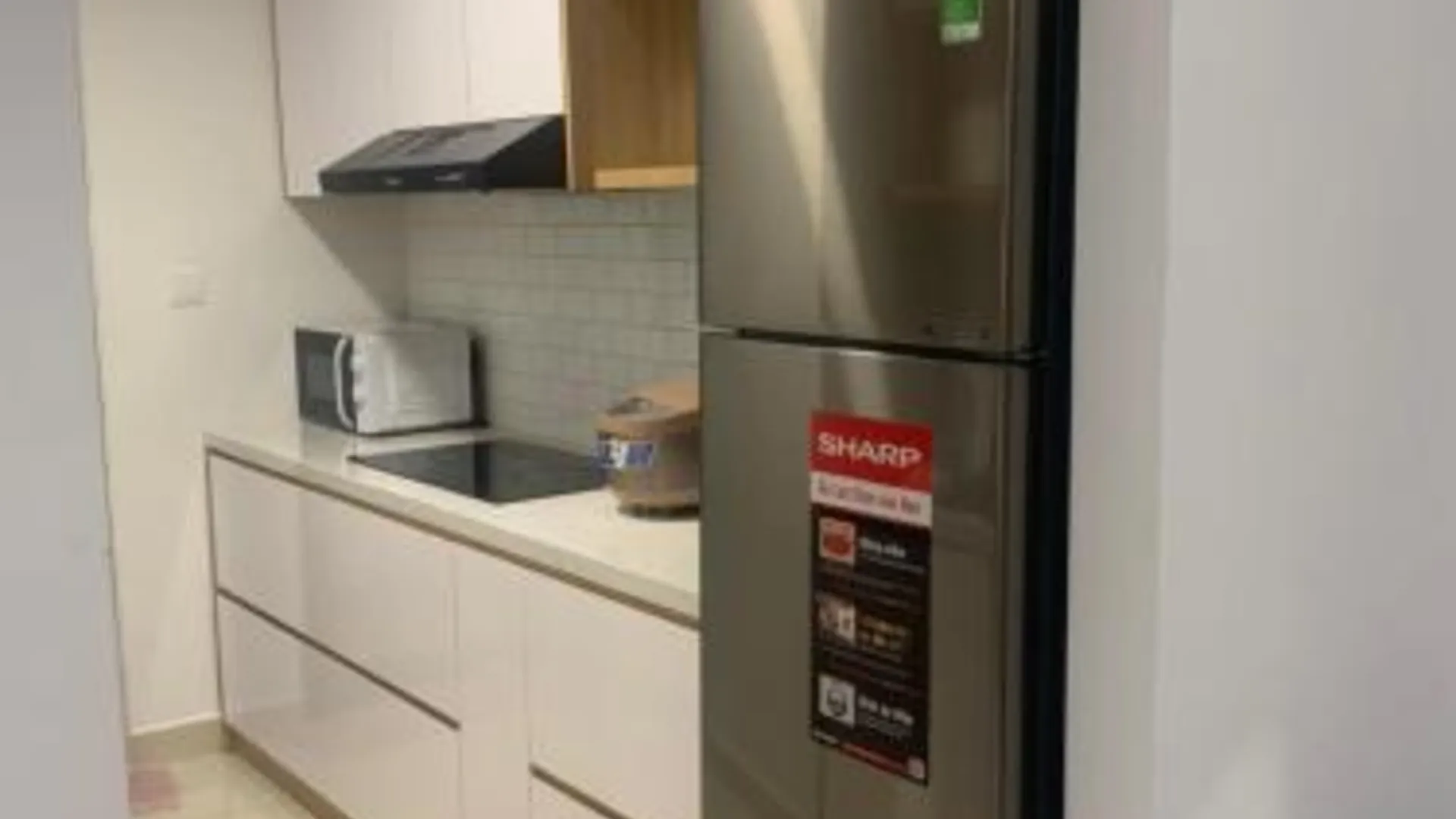 호치민 Căn hộ EMERALD 1PN cạnh Siêu Thị Aeon Tân Phú 2성급 싱글룸 수영장