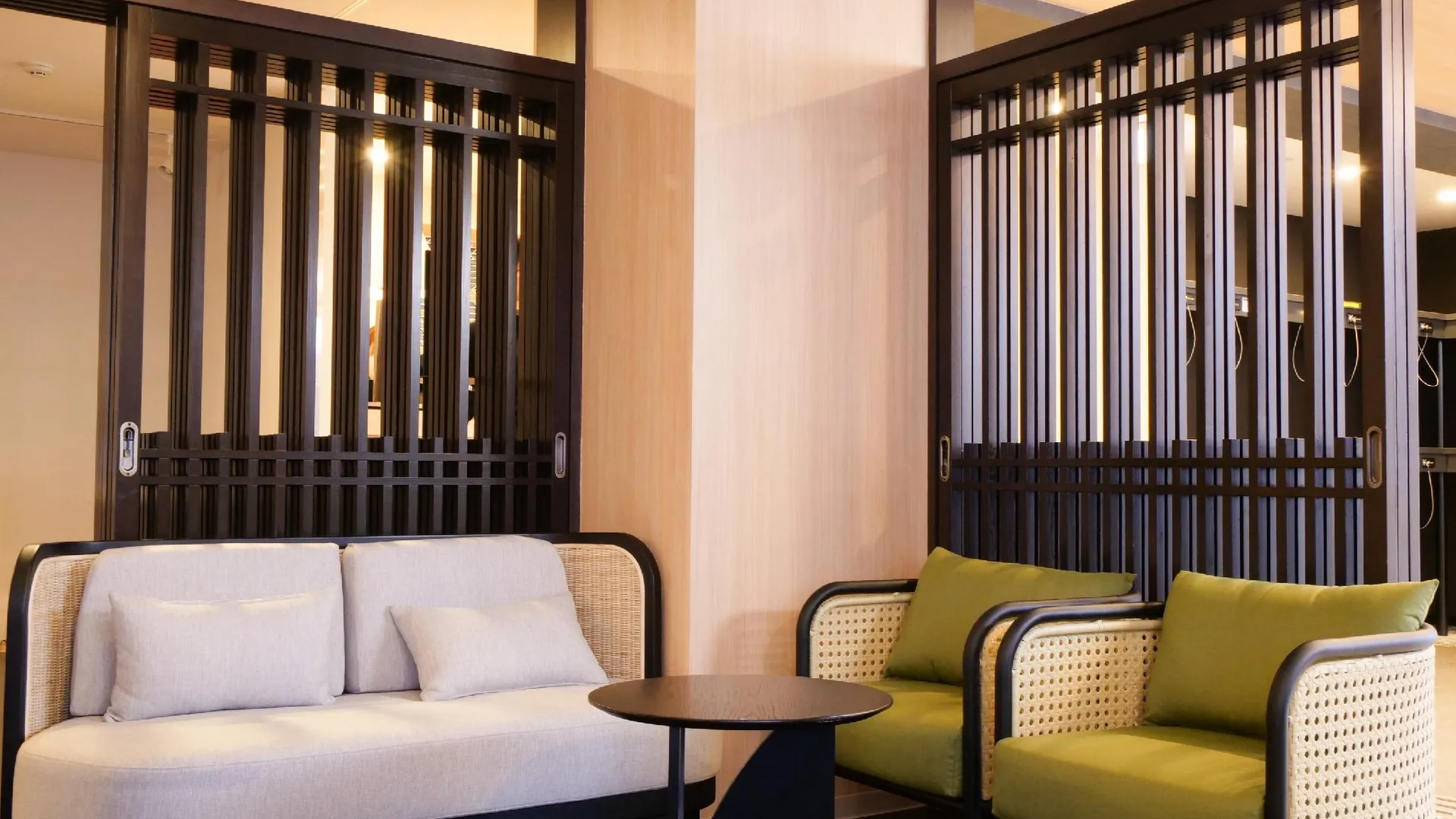 교토 칸세이 교토 하치조 3성급 호텔 수영장