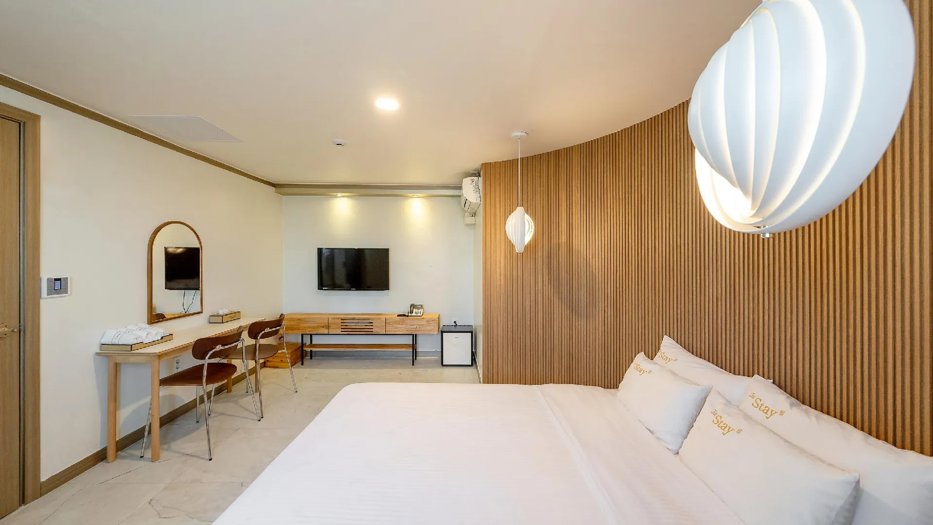 가평 더 스테이 호텔 5성급 호텔 객실