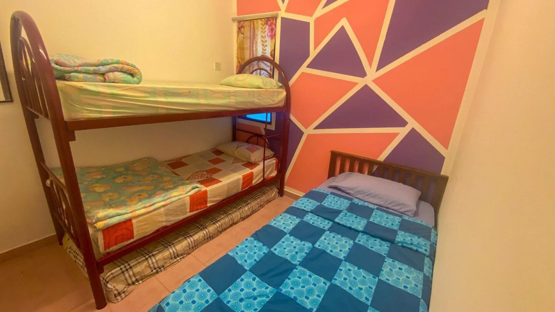 카메론 하일랜즈 타나 라타의 아파트먼트 (800m², 침실 3개, 프라이빗 욕실 2개) 3성급 싱글룸 레스토랑