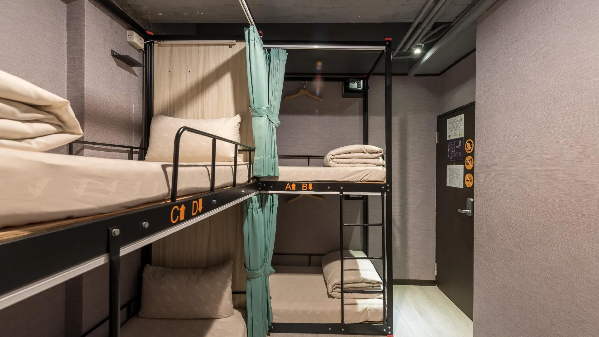 타이베이 백패커스 호스텔 시멘 2성급 호텔 스위트룸