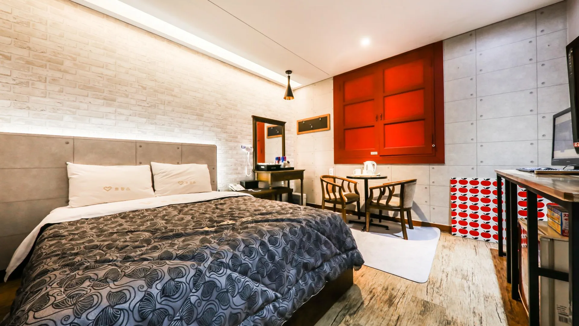 충주 충주 H Avenue 에이치에비뉴 충주역점 2성급 호텔 수영장