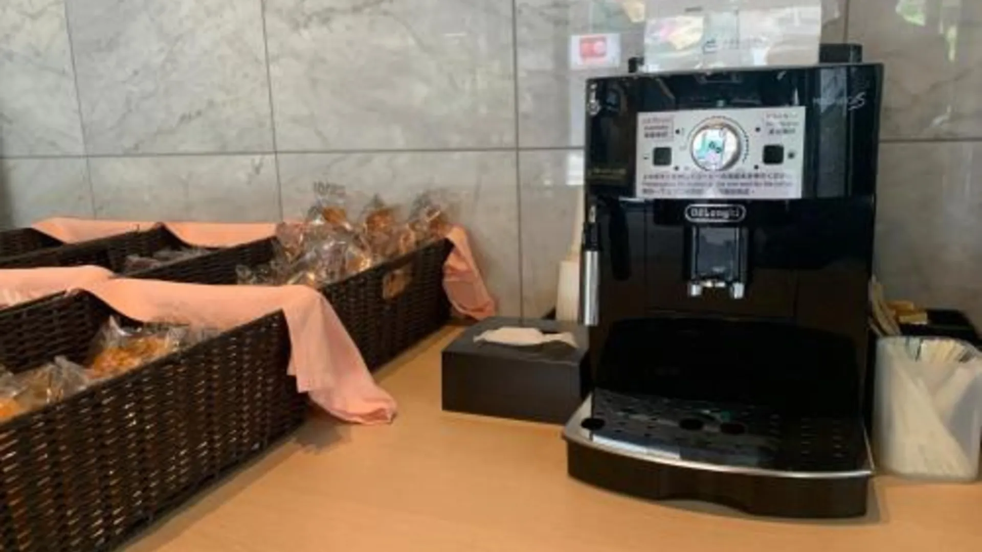 오사카 FL Hotel Dotonbori - Vacation STAY 89545v 2성급 호텔 수영장